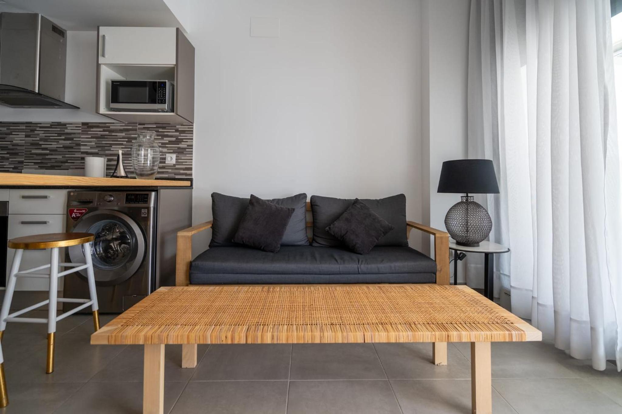 One-Bedroom Apartment