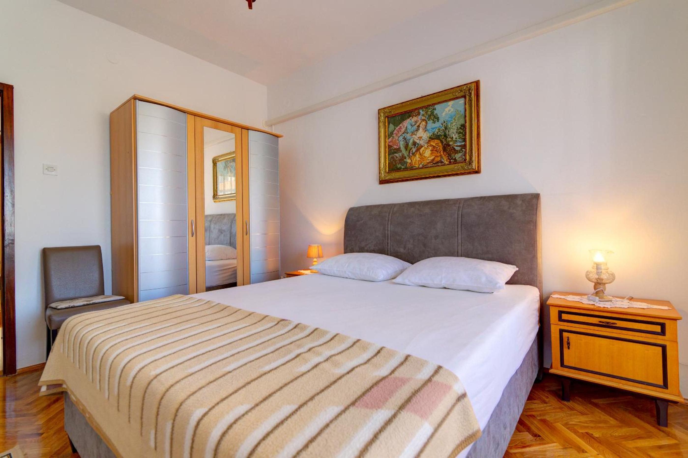 Three-Bedroom Apartment - Photo 32