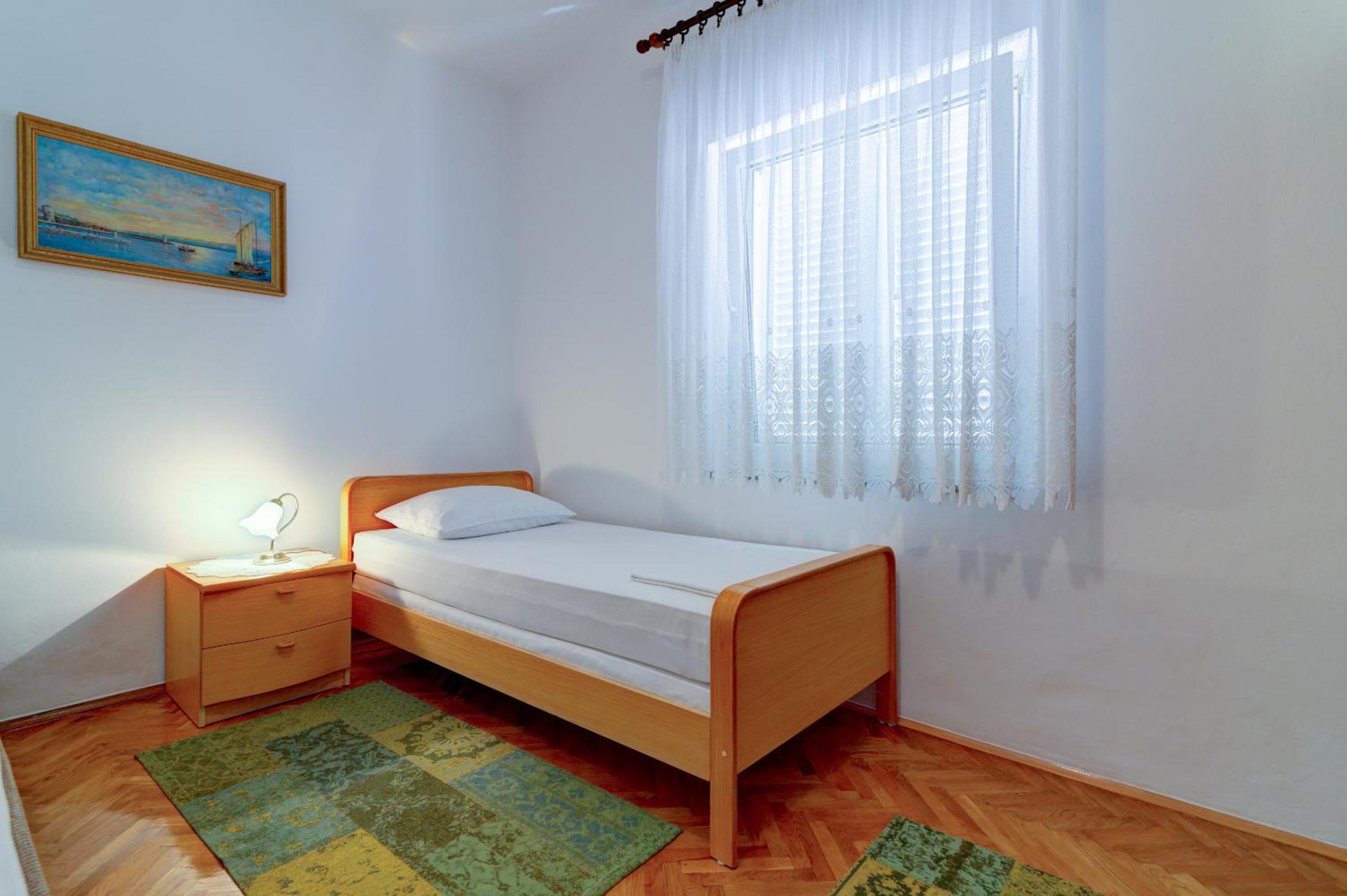 Three-Bedroom Apartment - Photo 29