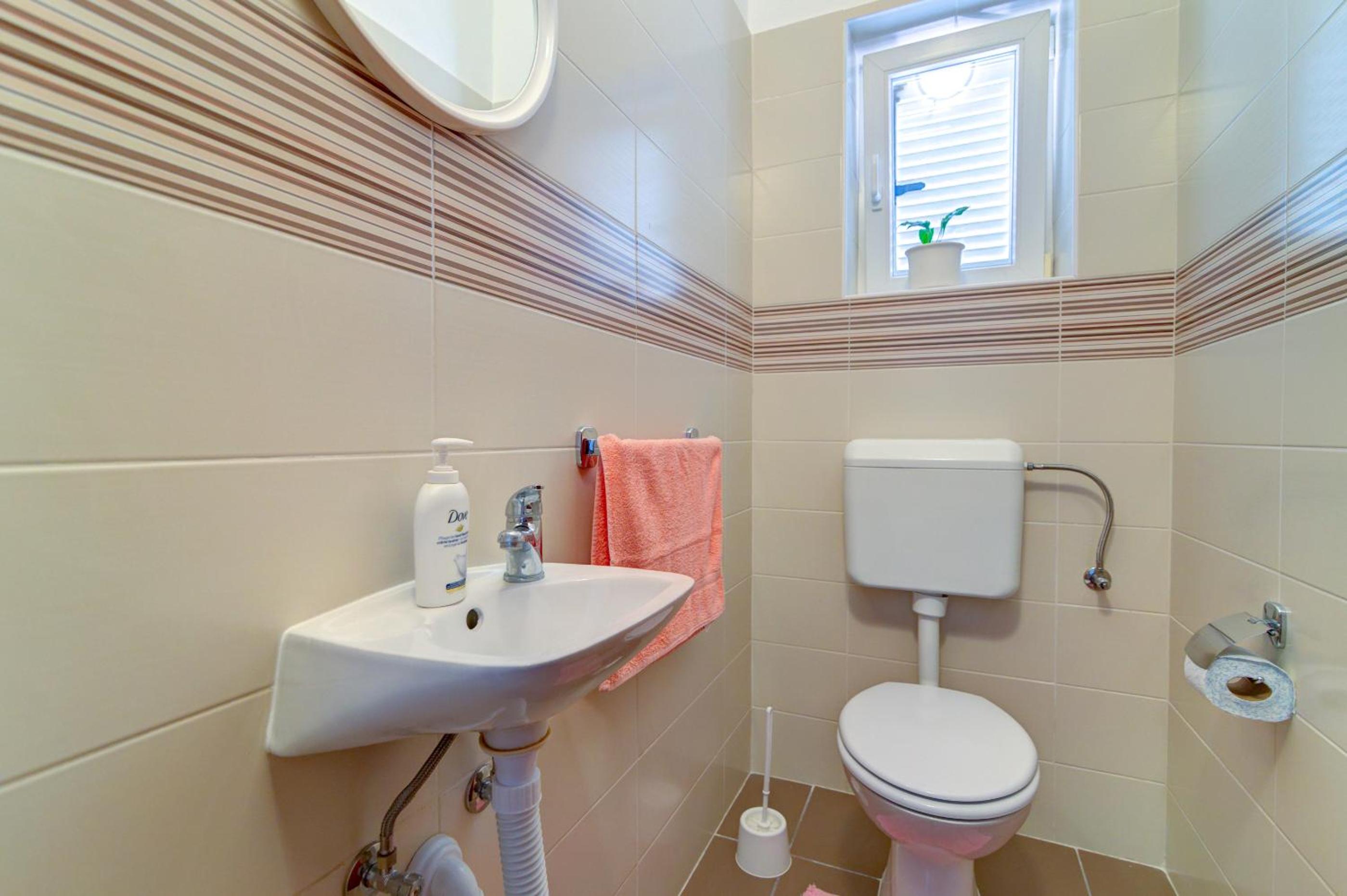 Three-Bedroom Apartment - Photo 28