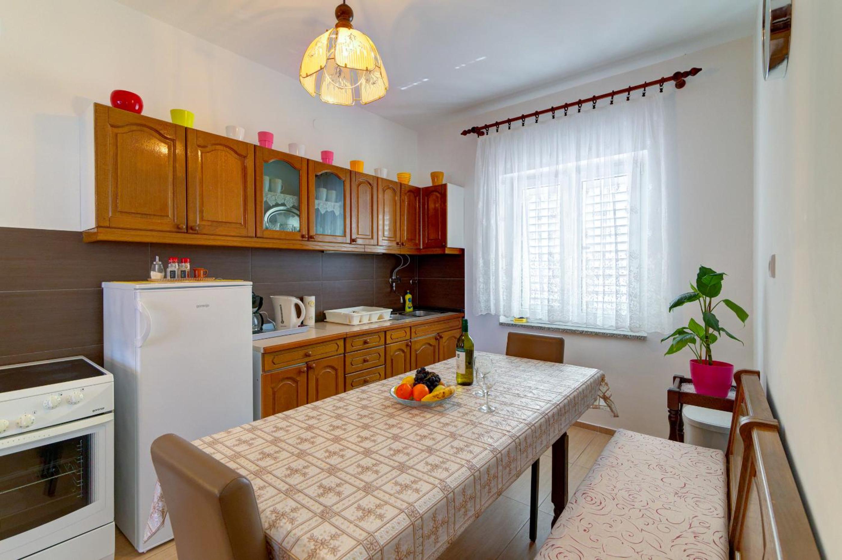 Three-Bedroom Apartment - Photo 17