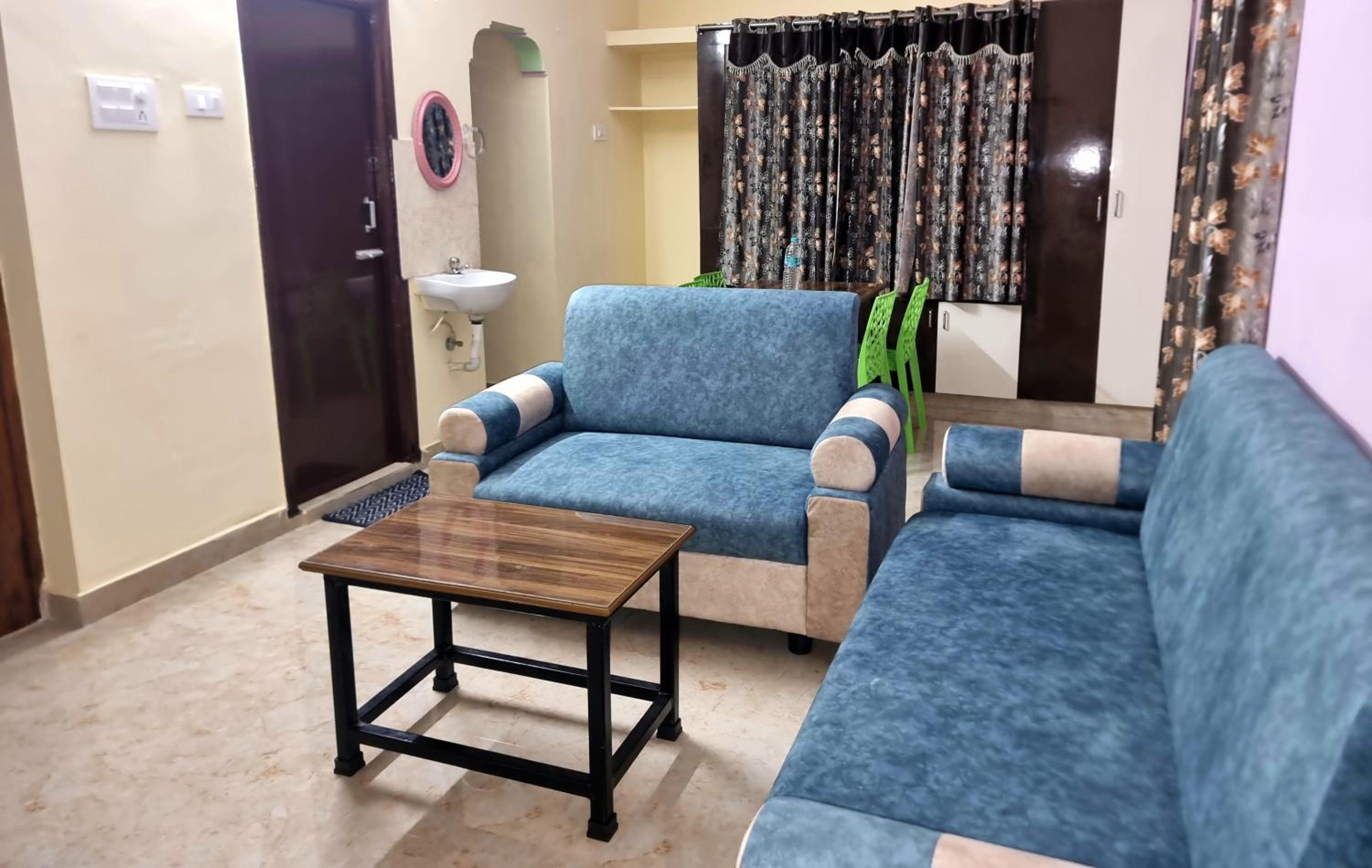 Deluxe Apartment - Photo 1