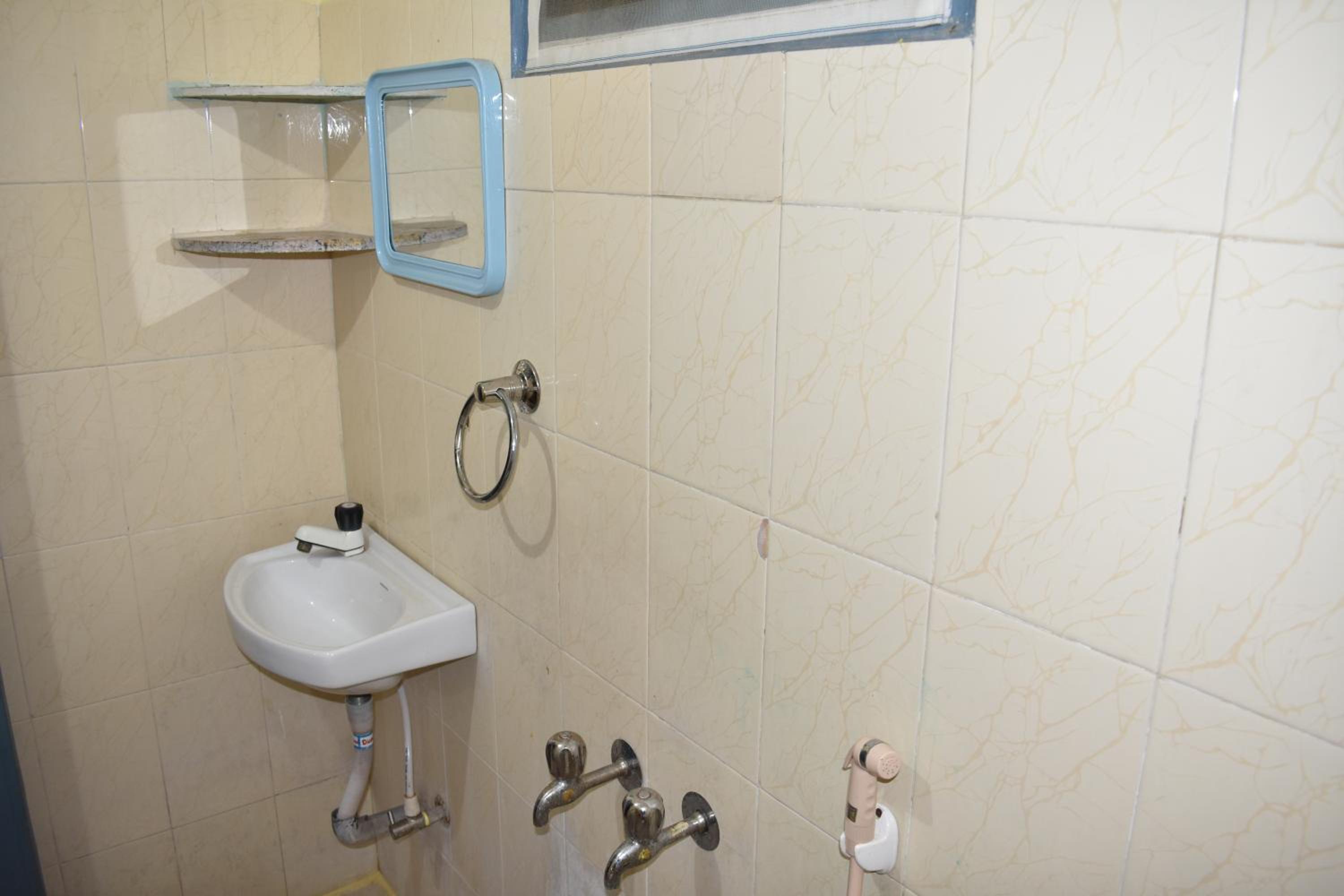 Two-Bedroom Apartment - Photo 10