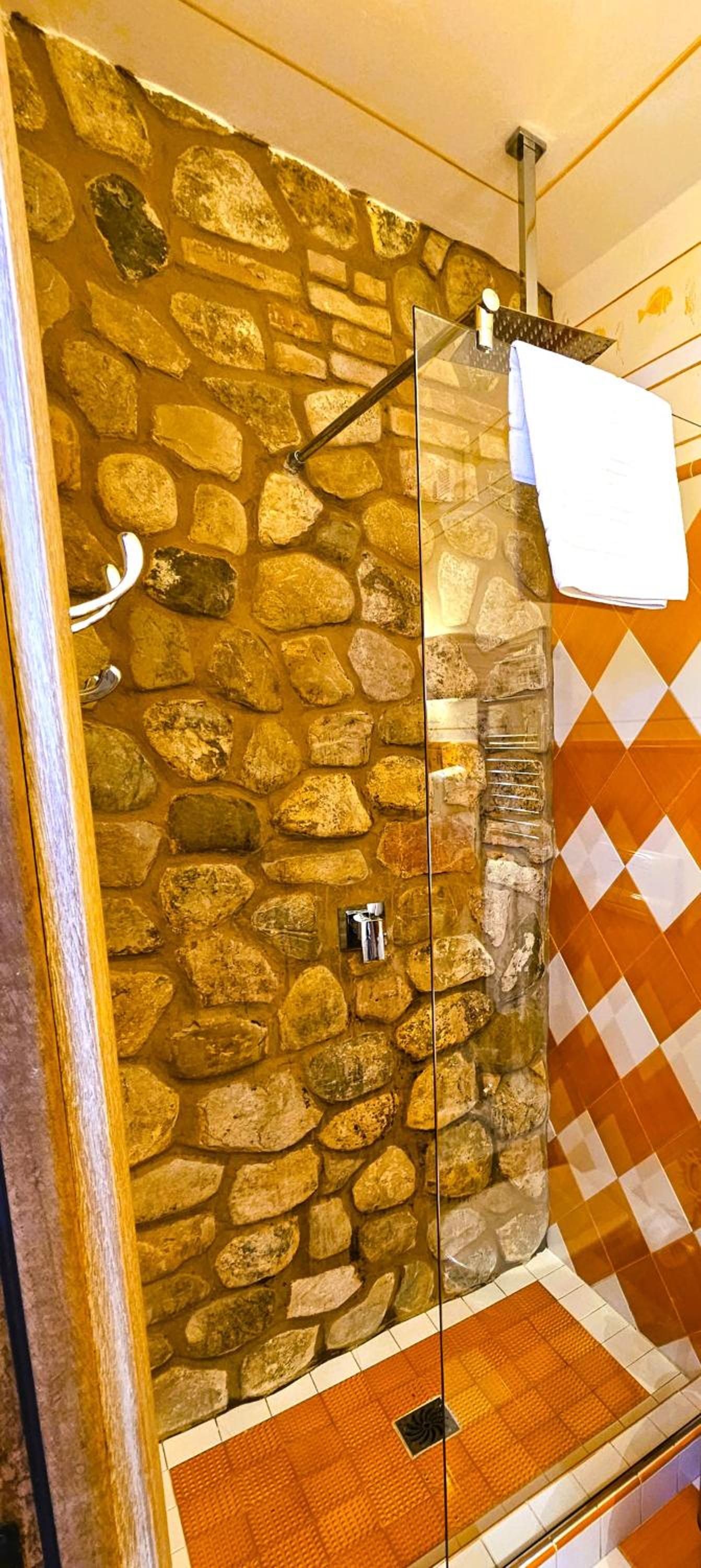 Deluxe Double or Twin Room with Sea View - Photo 2