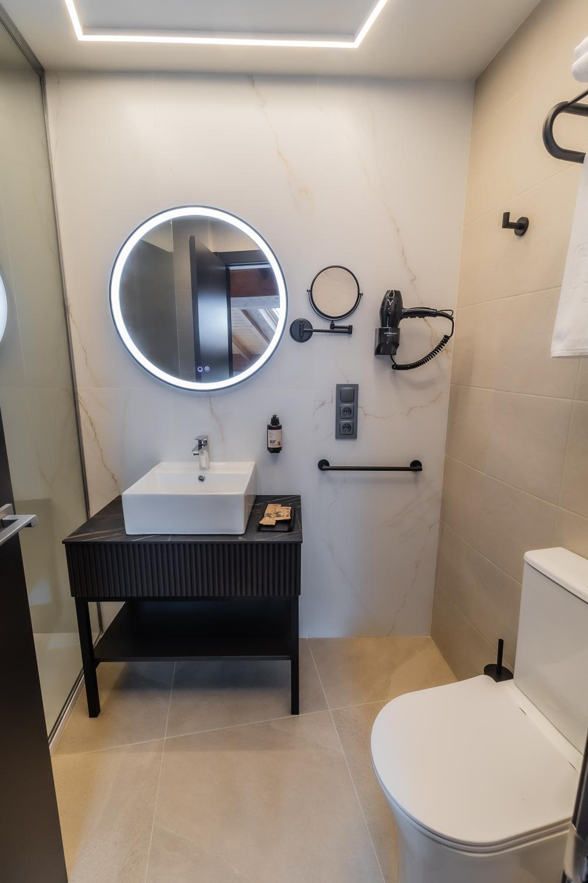 Duplex Apartment - Photo 15