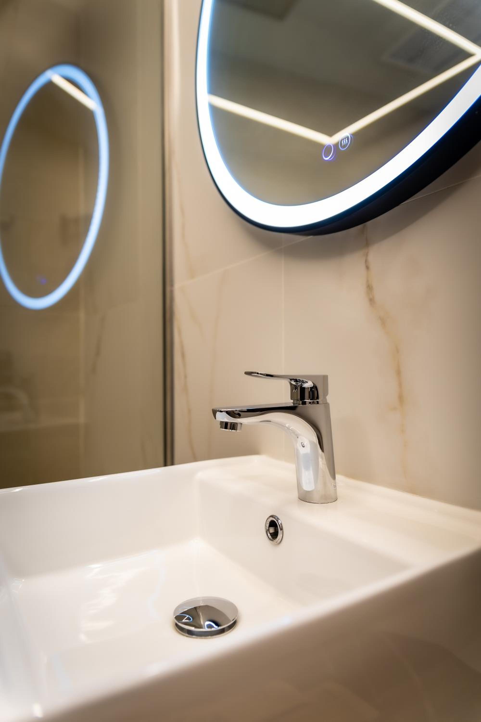 Duplex Apartment - Photo 11