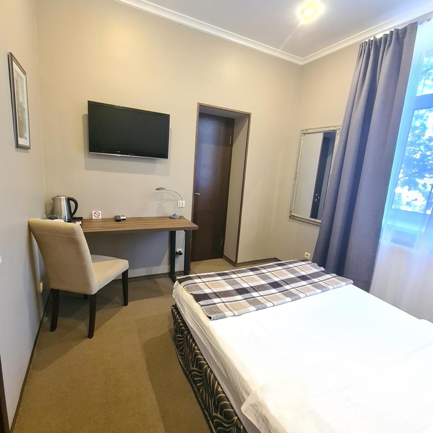 Single Room photo 3
