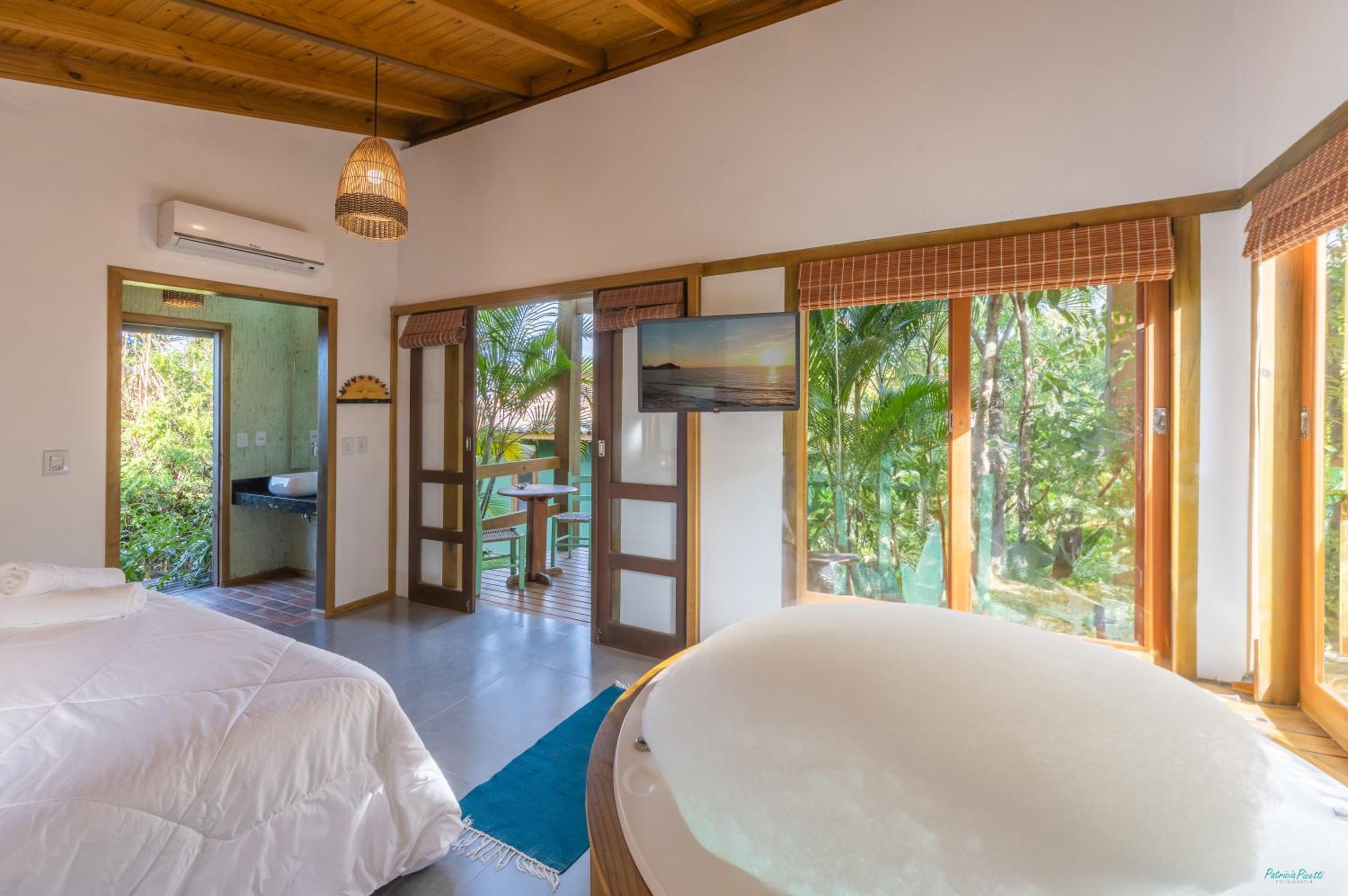 Bungalow Room  photo 1