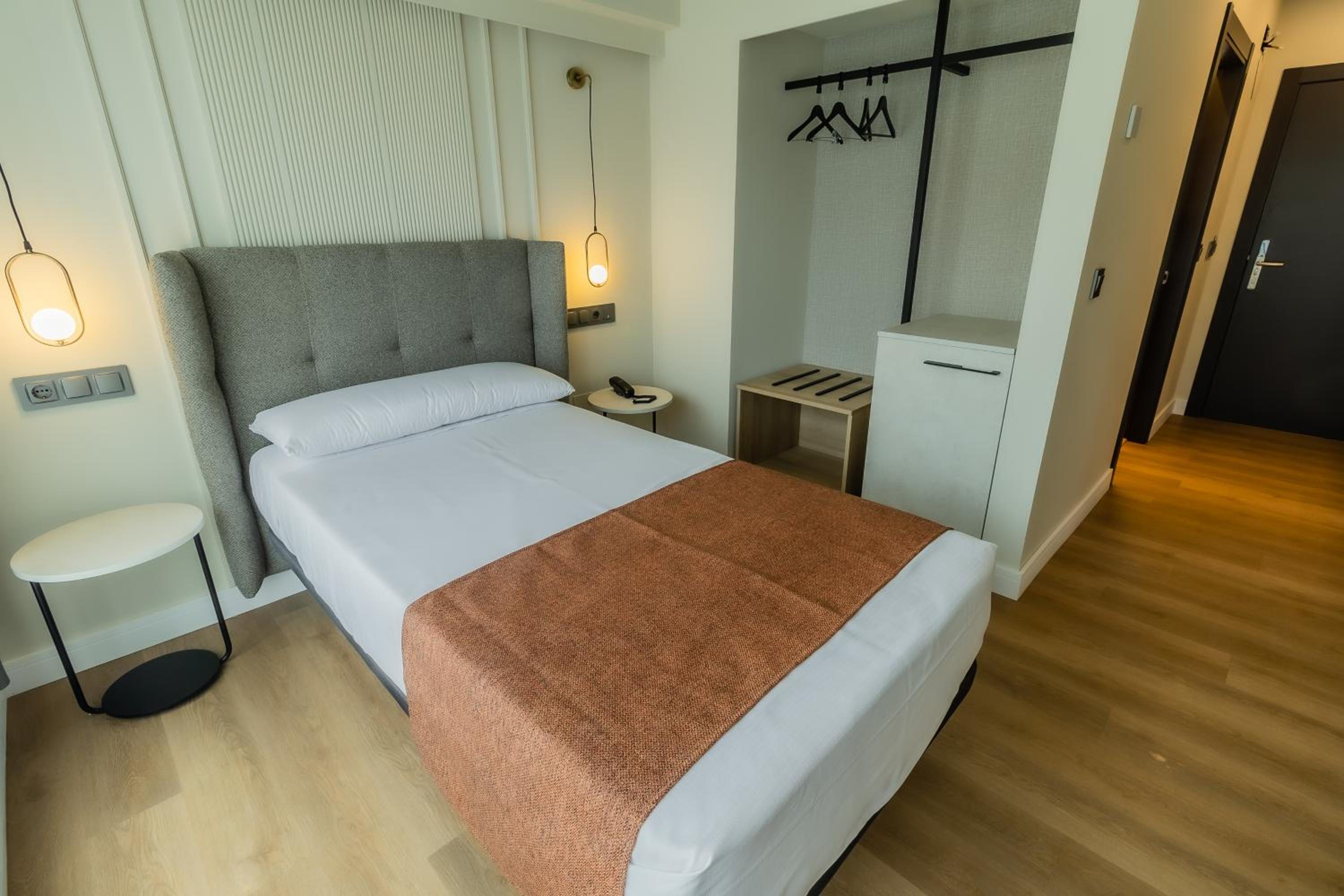 Single Room photo 3