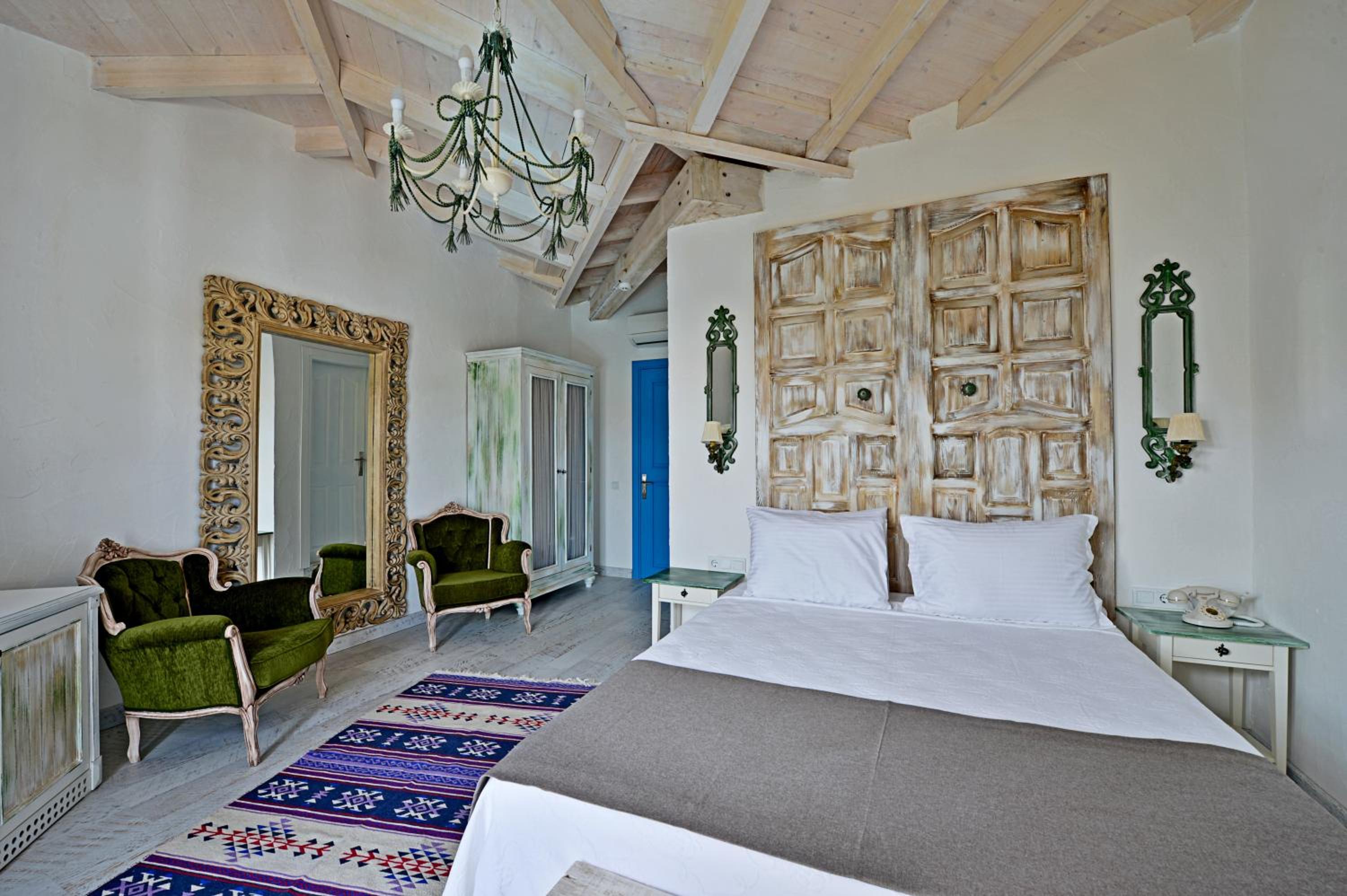 Junior Suite - Photo 12