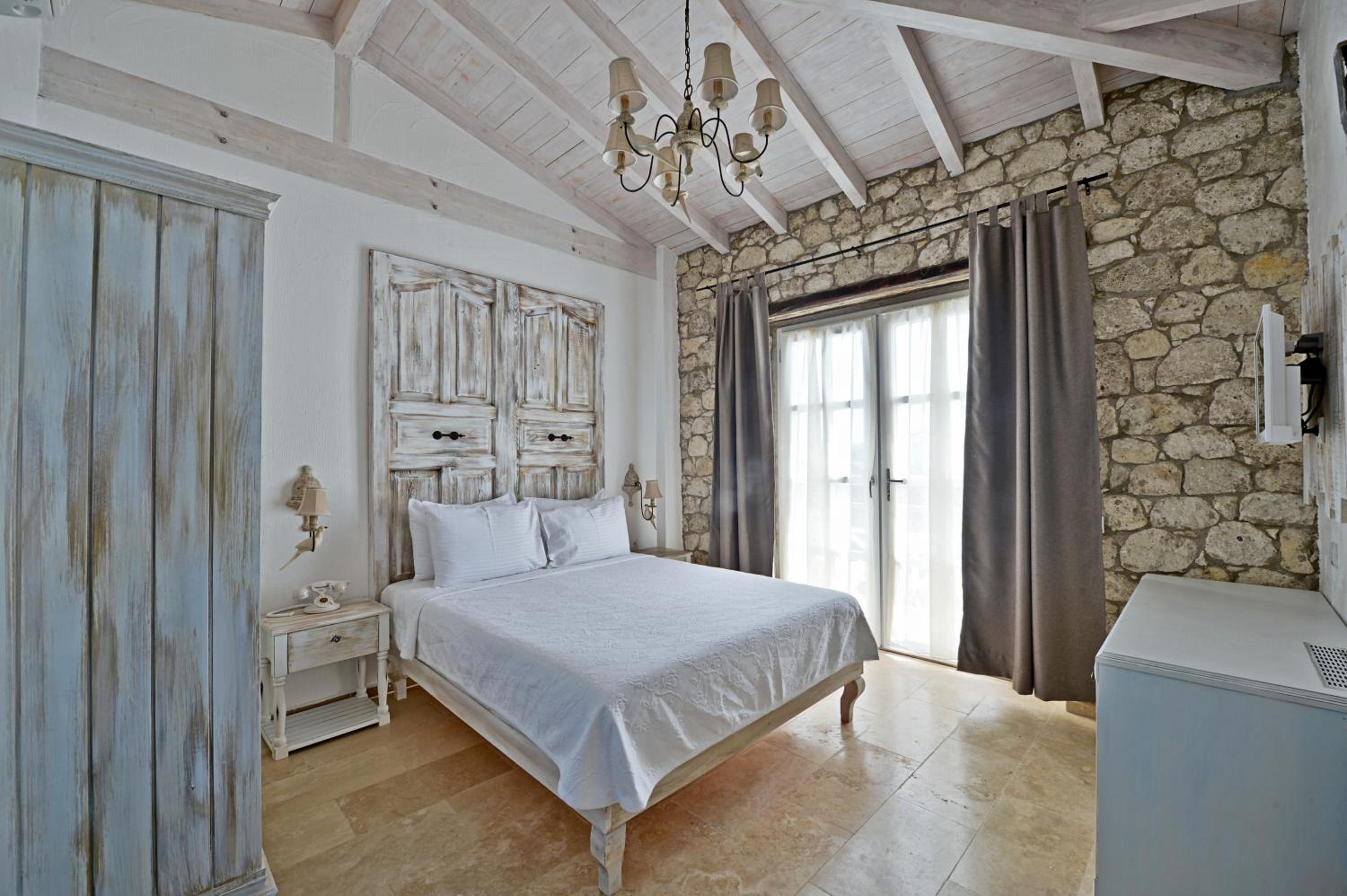 Deluxe Double Room - Photo 3