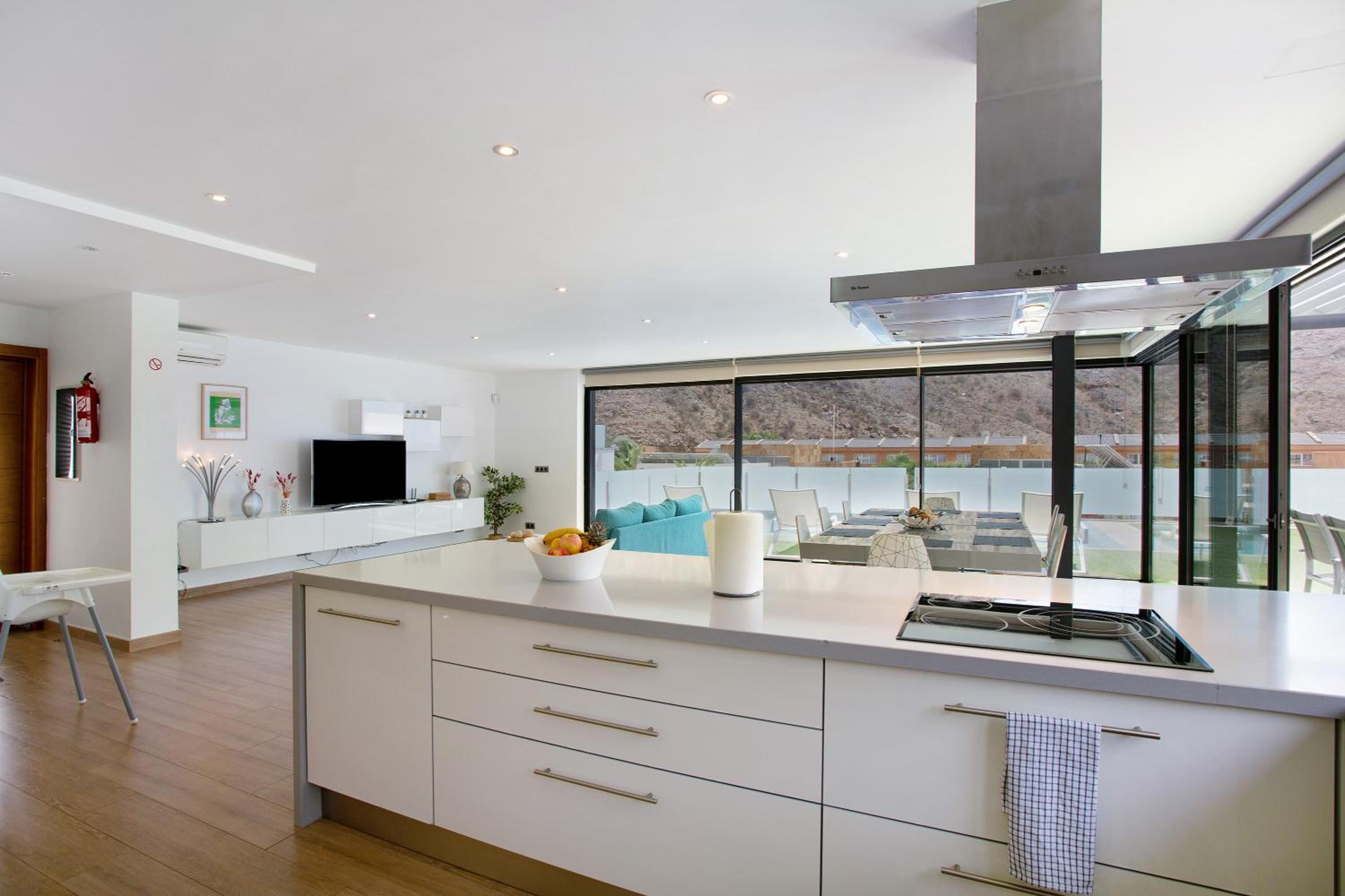 Villa with Sea View photo 2