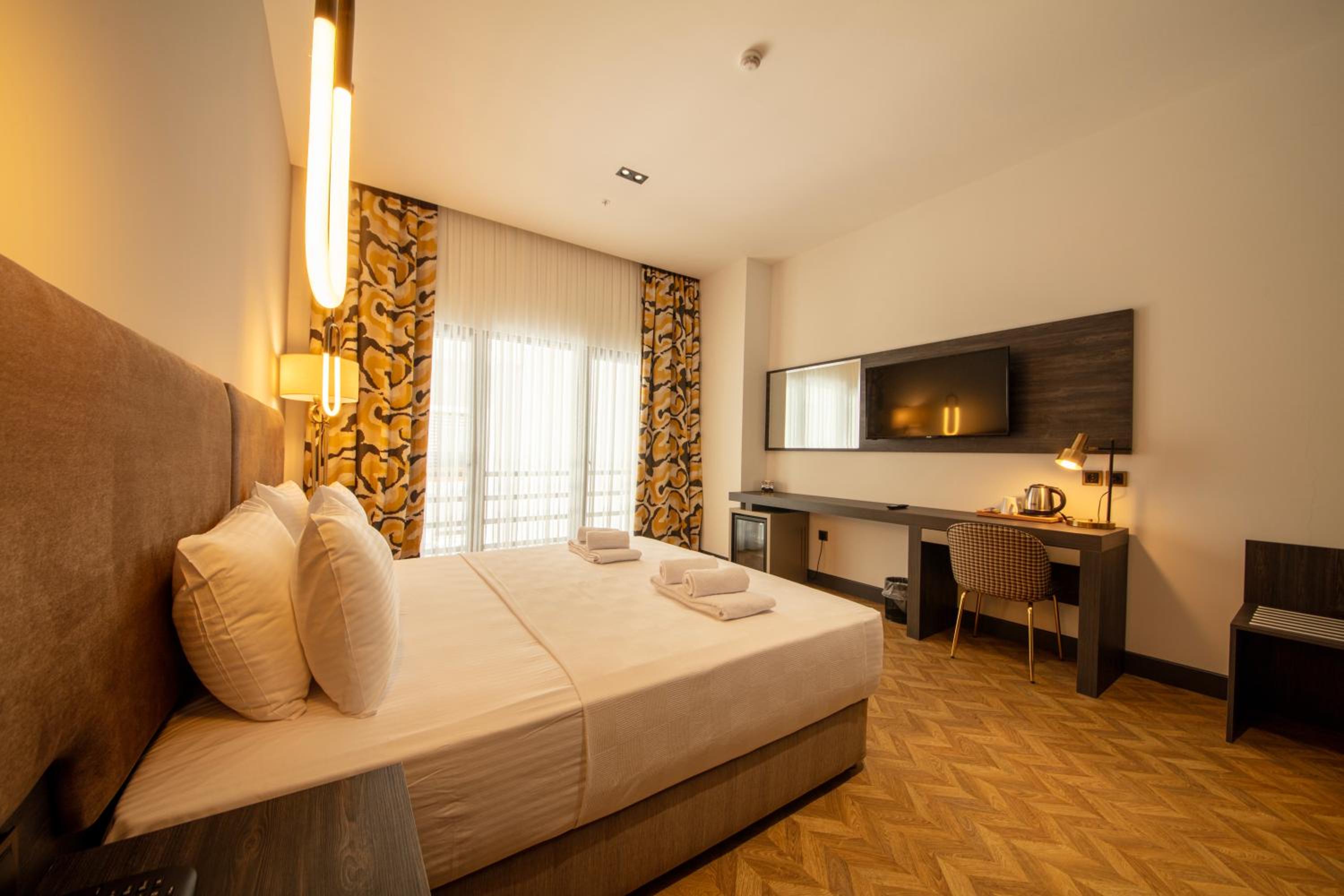 Standard Double Room - Photo 6