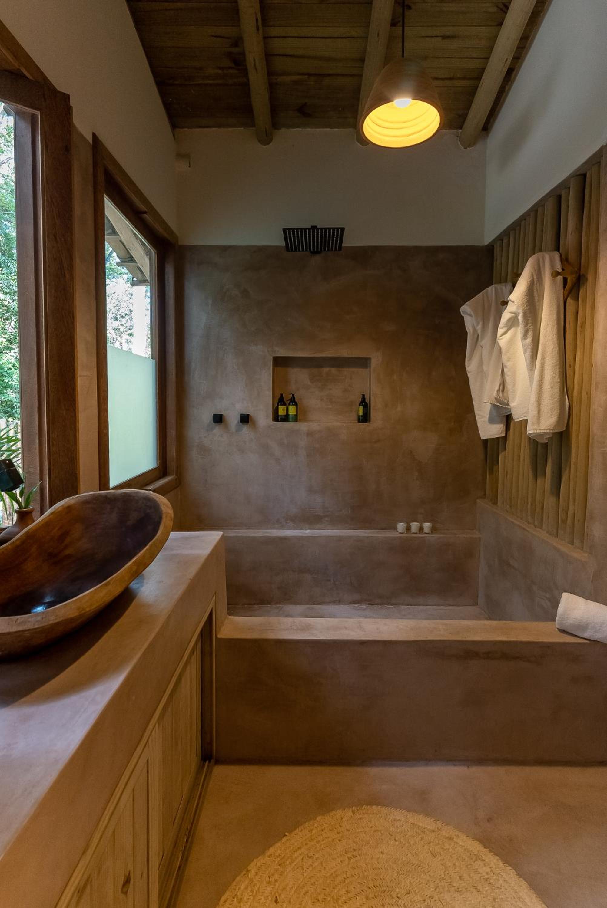 King Suite - Photo 29