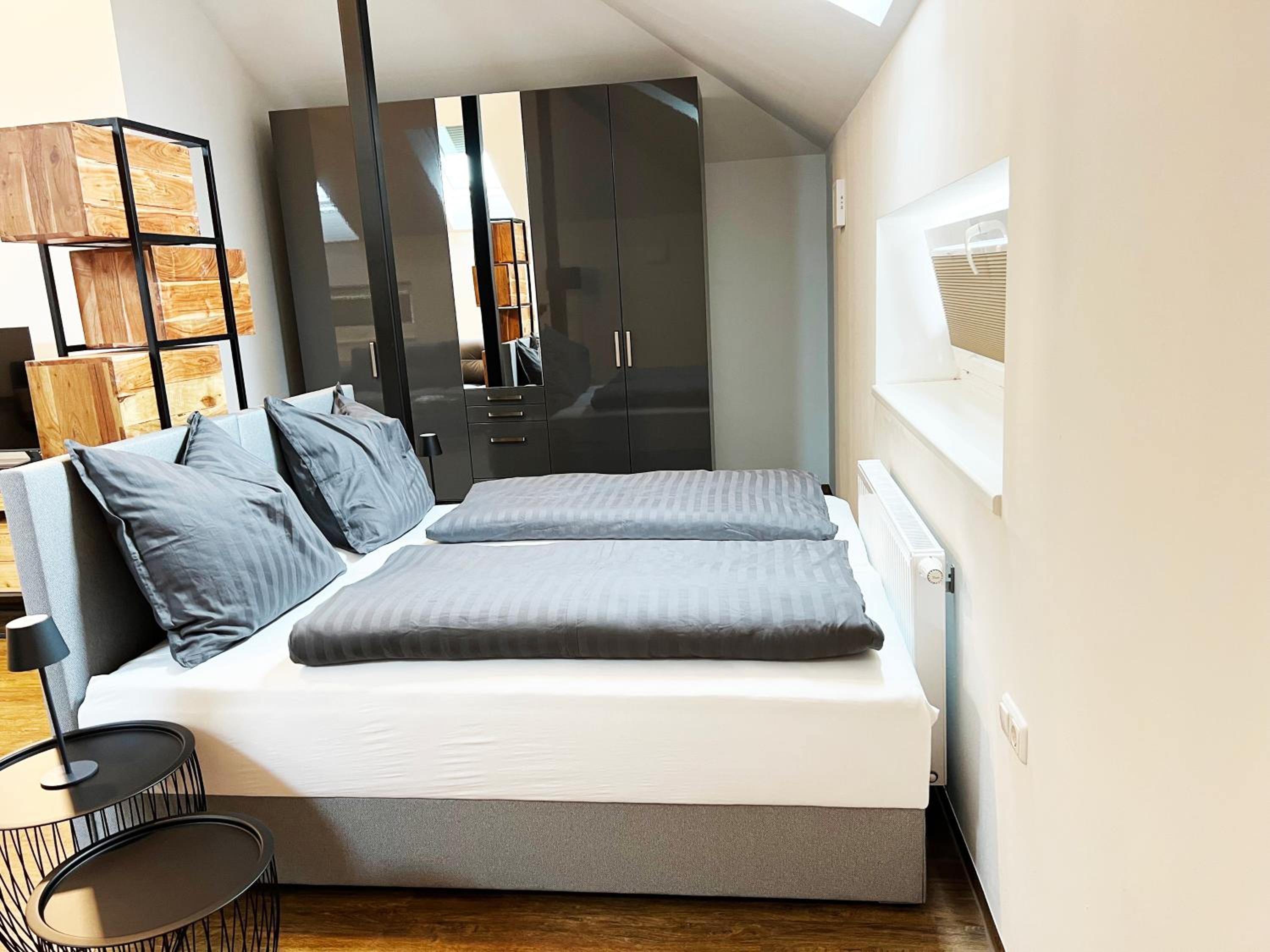 Loft - Photo 1