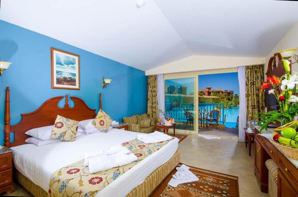 Double Room With Pool View