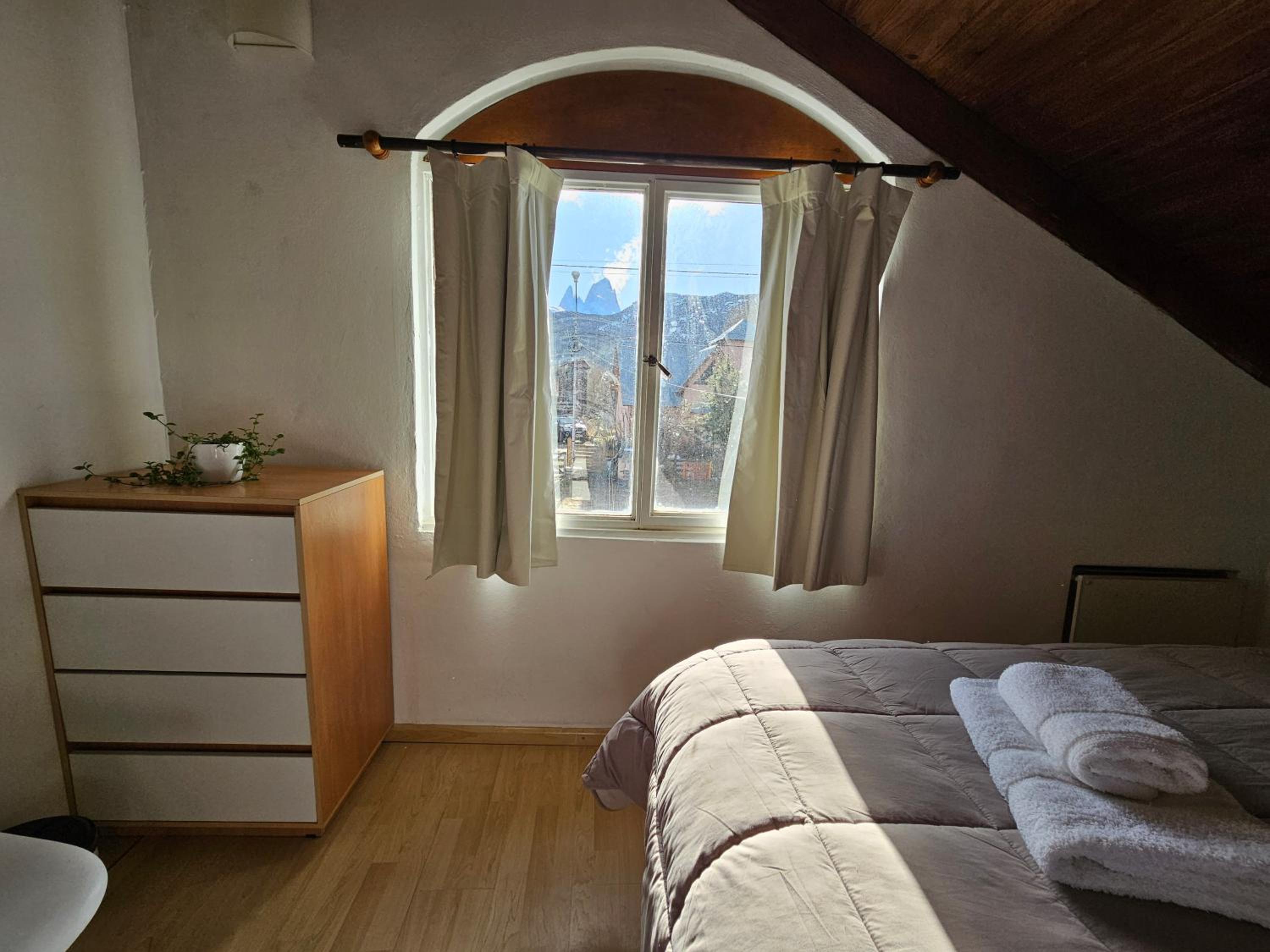 Double or Twin Room with Private External Bathroom photo 3