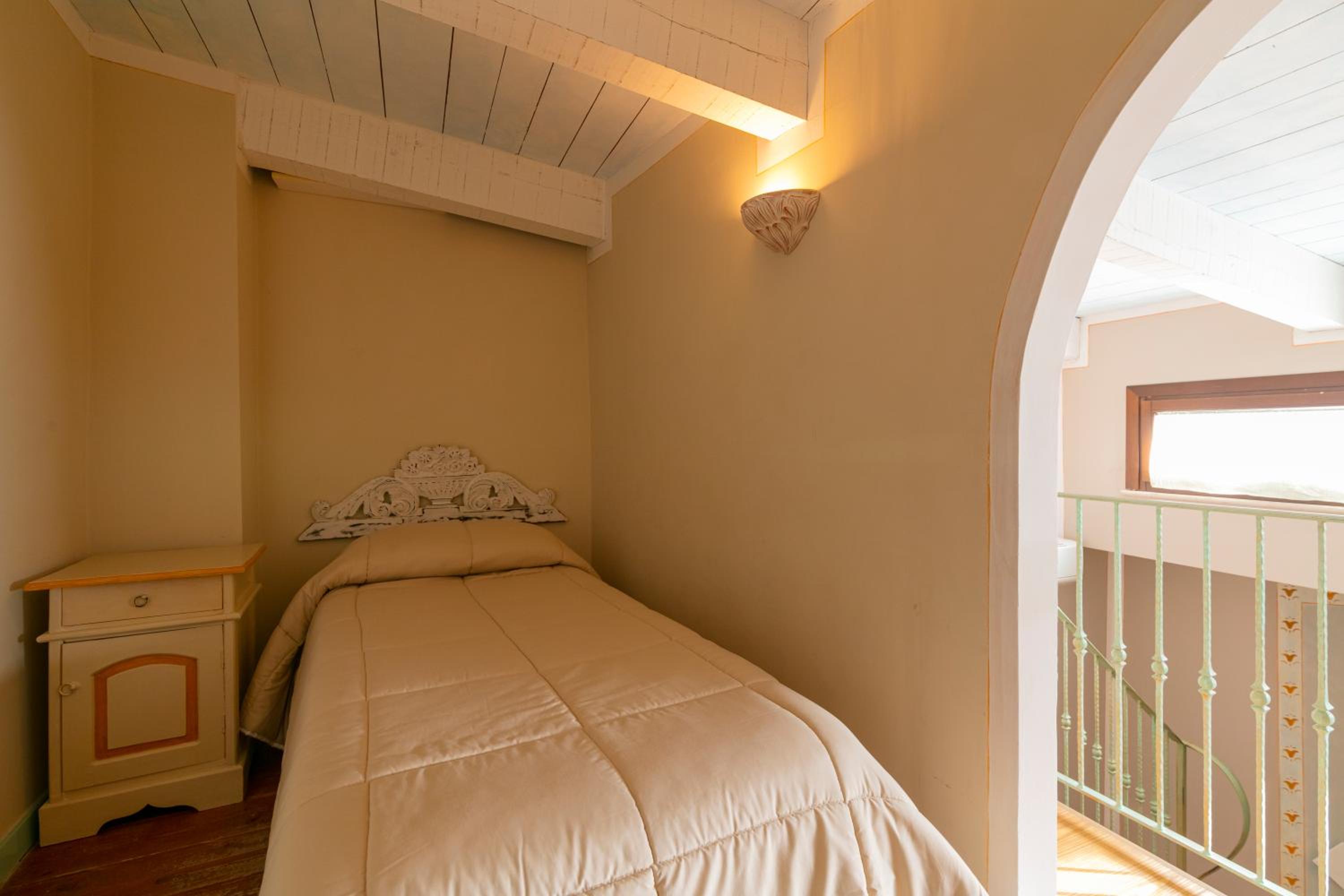 Deluxe Family Room - Photo 4