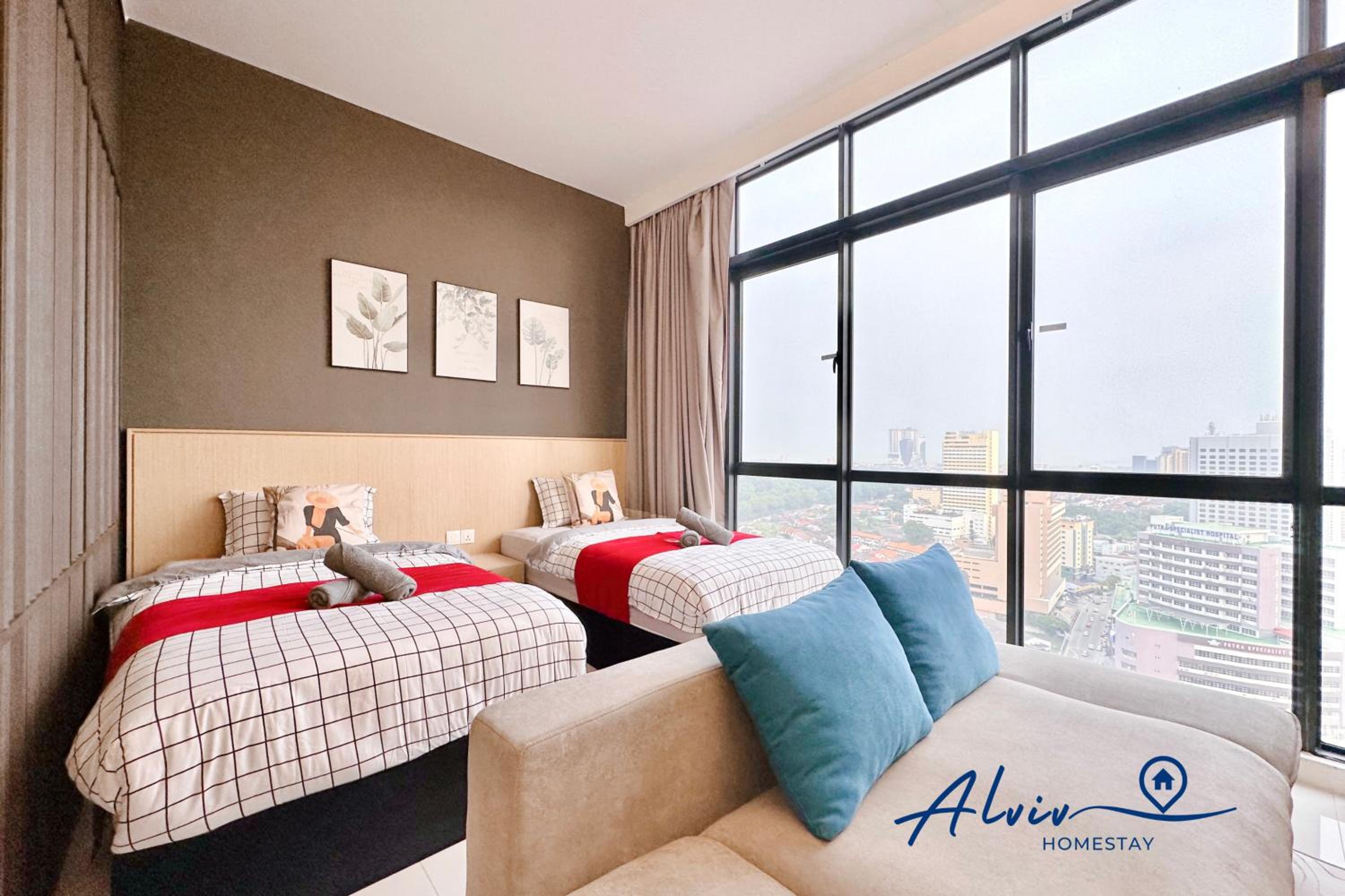 Deluxe Family Suite
