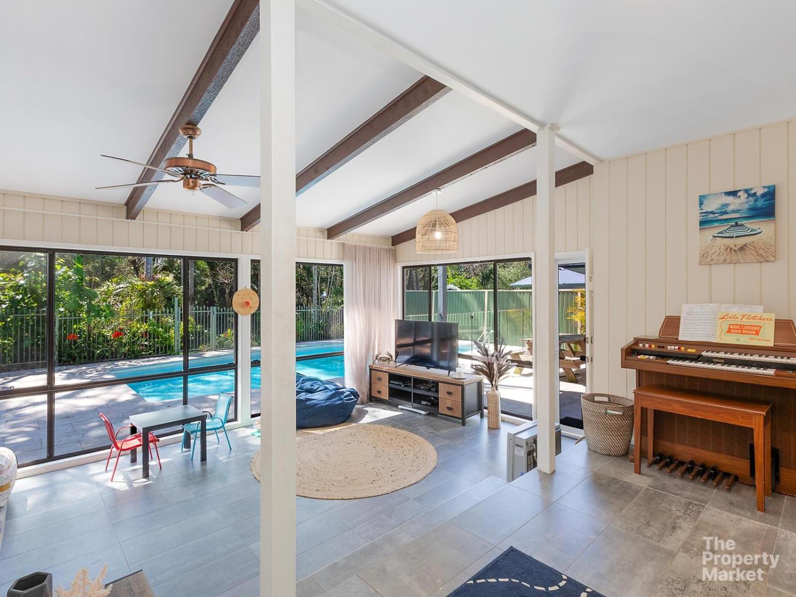 Four-Bedroom House photo 1