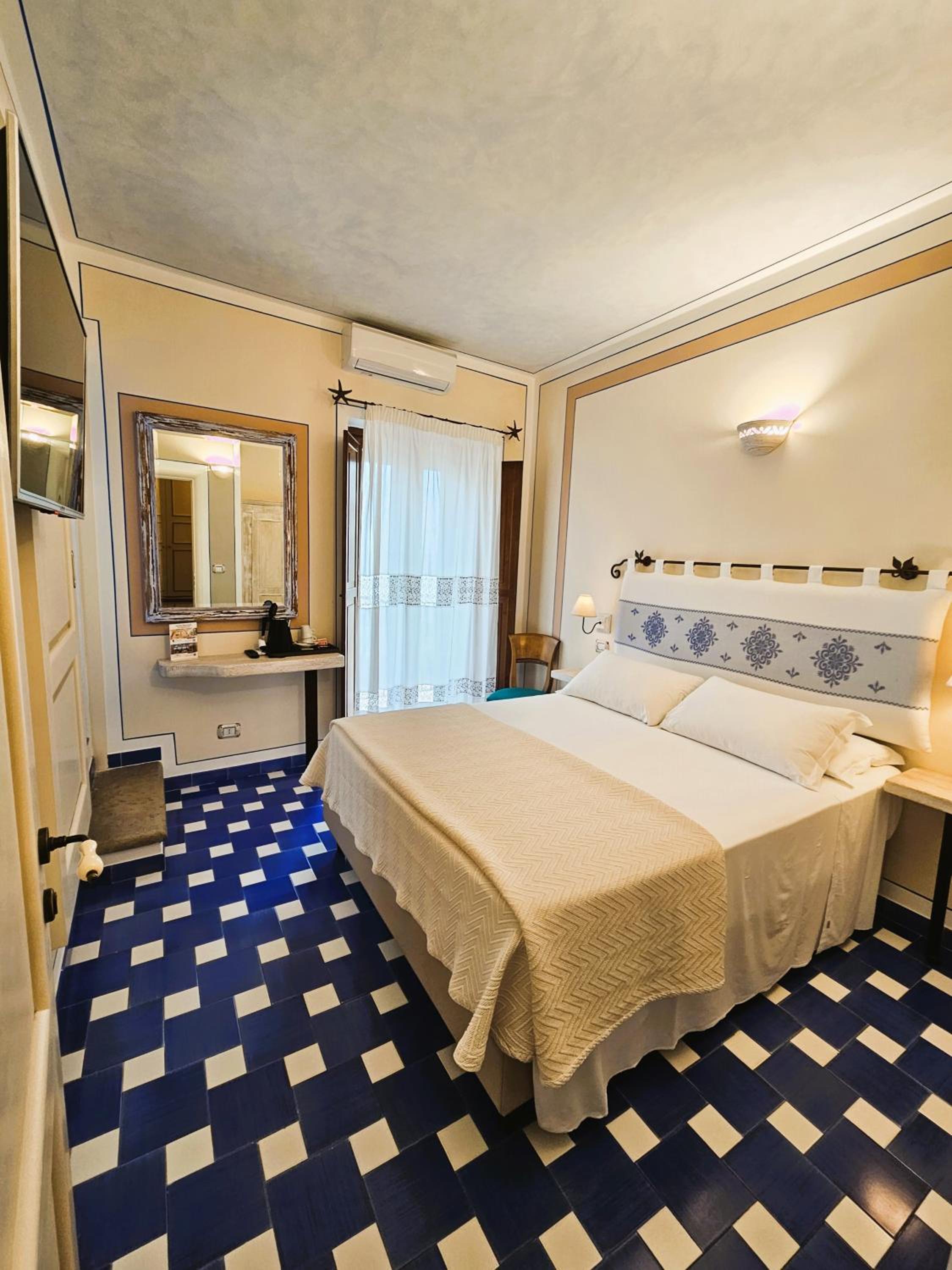 Double Room with Sea View