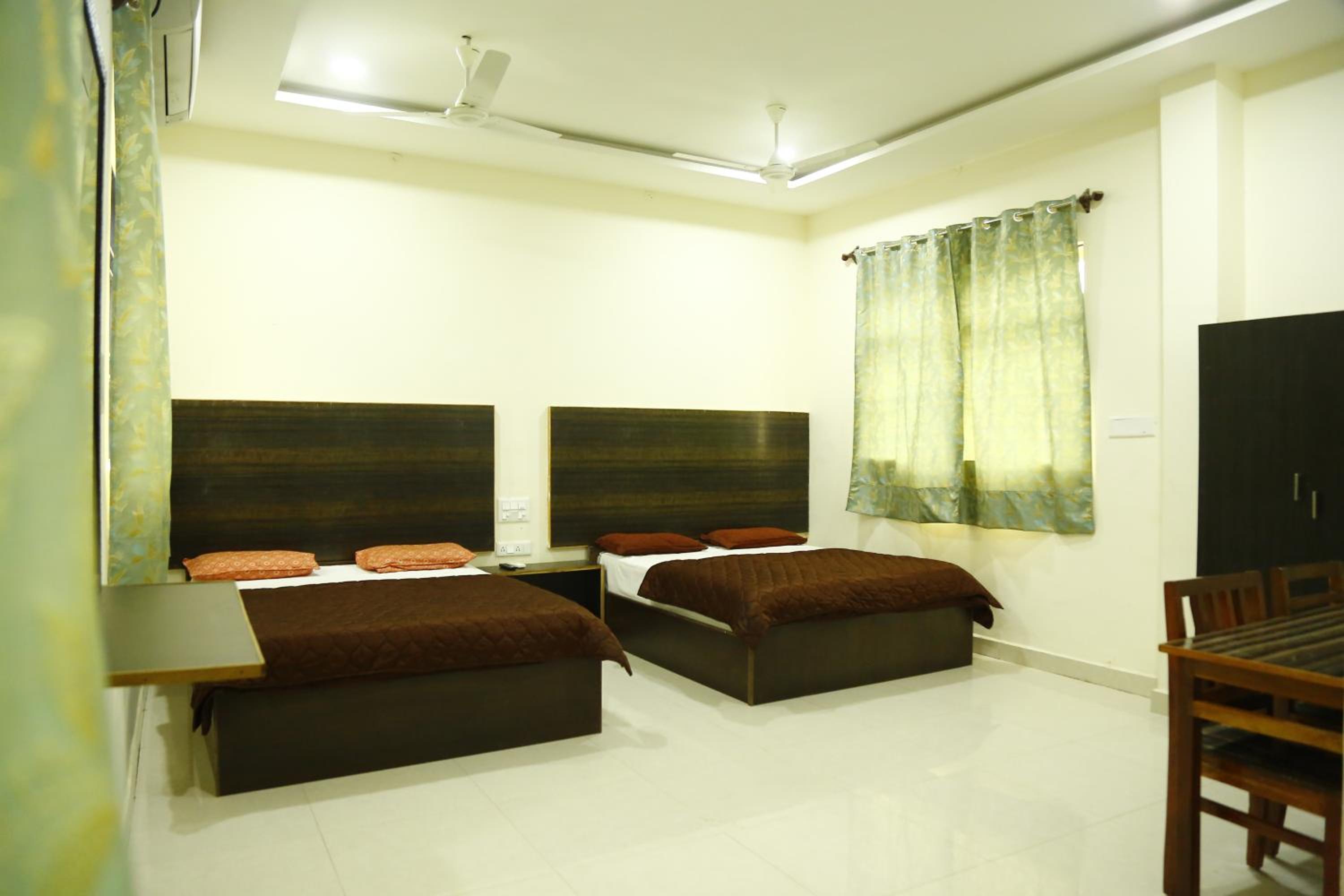 Deluxe Suite photo 1