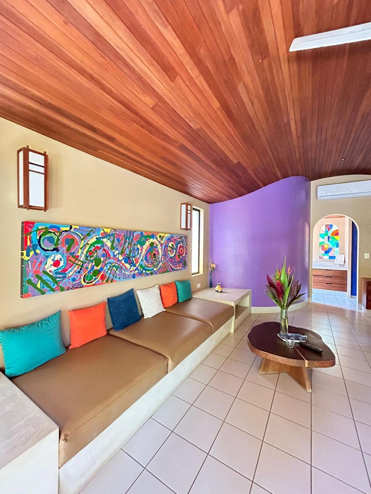 Garden Bungalow with 2 Full Beds (4 Adults) - Photo 1
