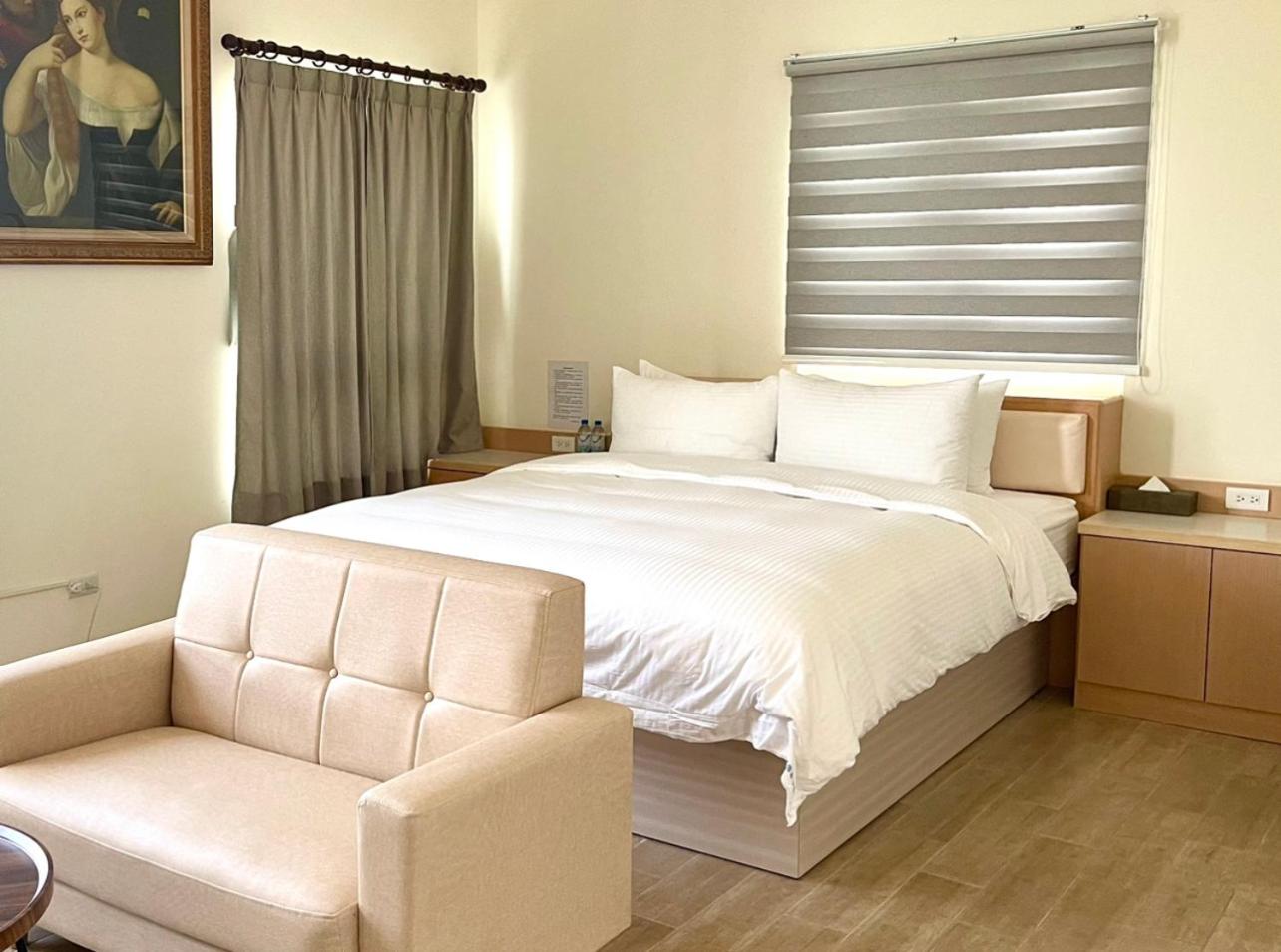 Deluxe Queen Room photo 3