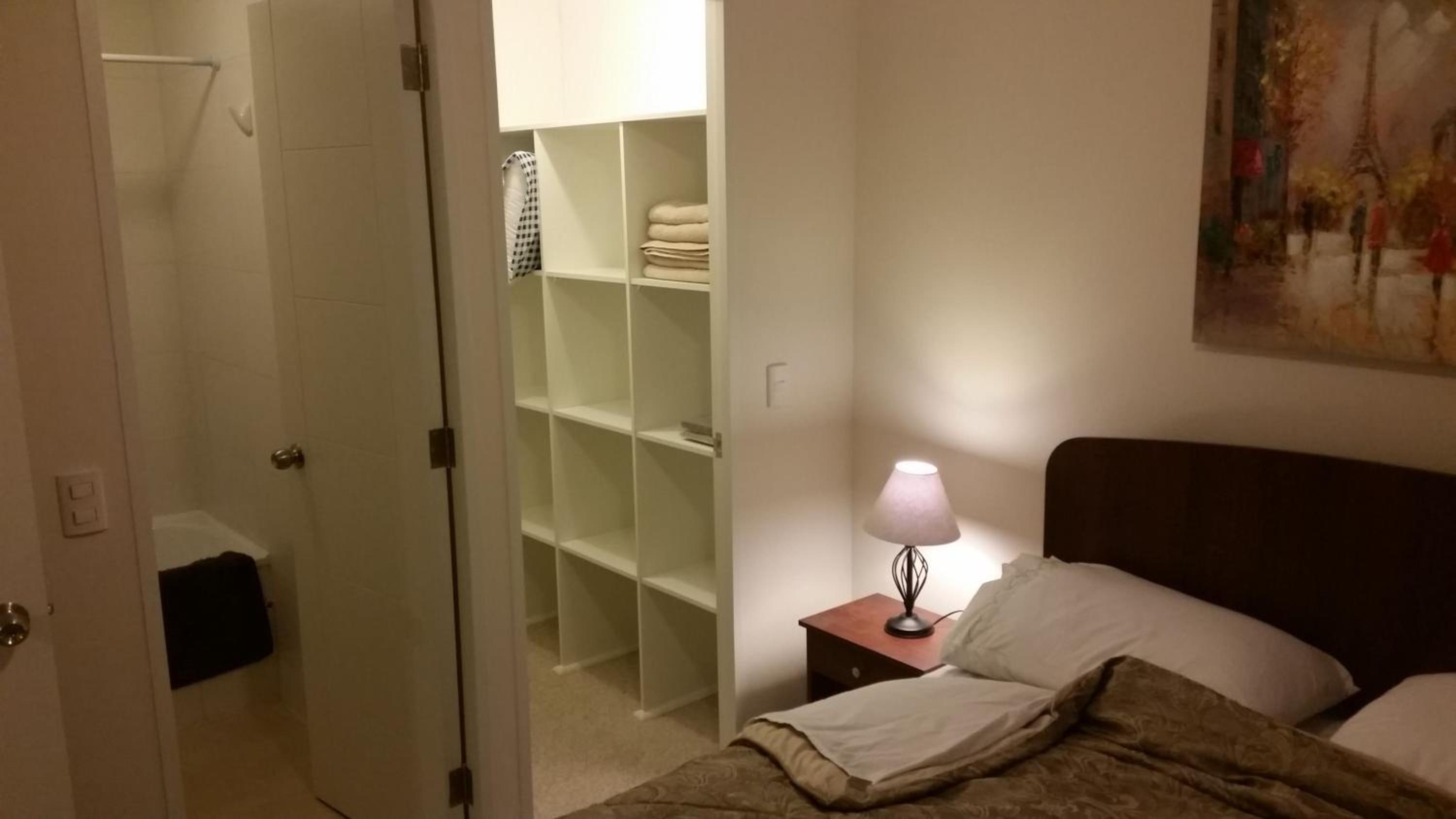 One-Bedroom Apartment photo 2