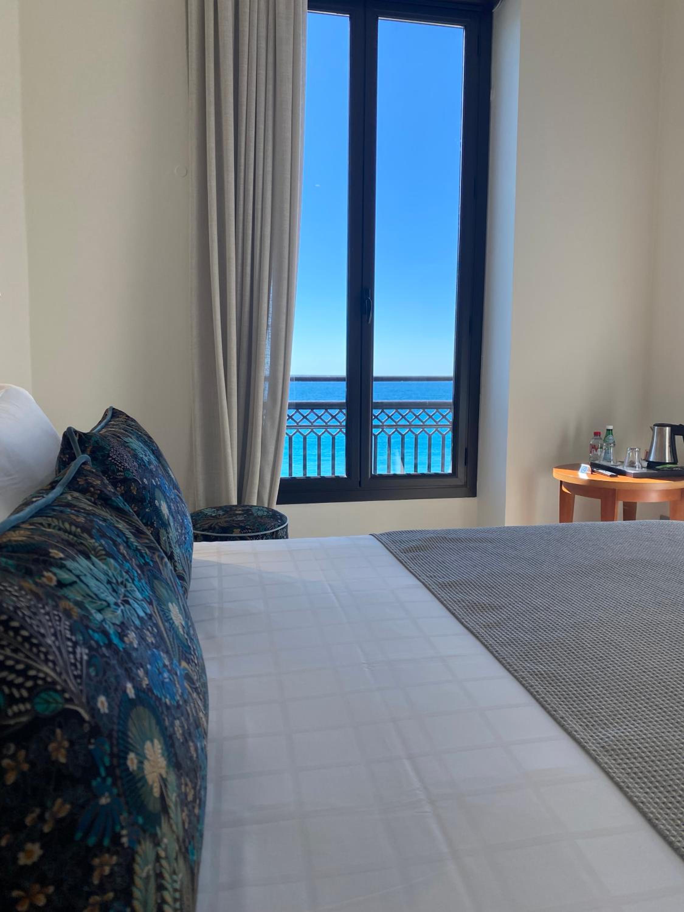 Standard Room with Sea View - Photo 1