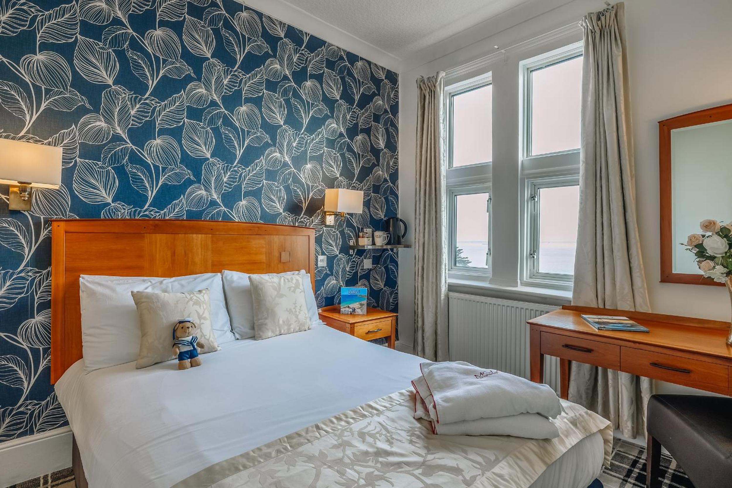 Compact Double Room - Photo 2