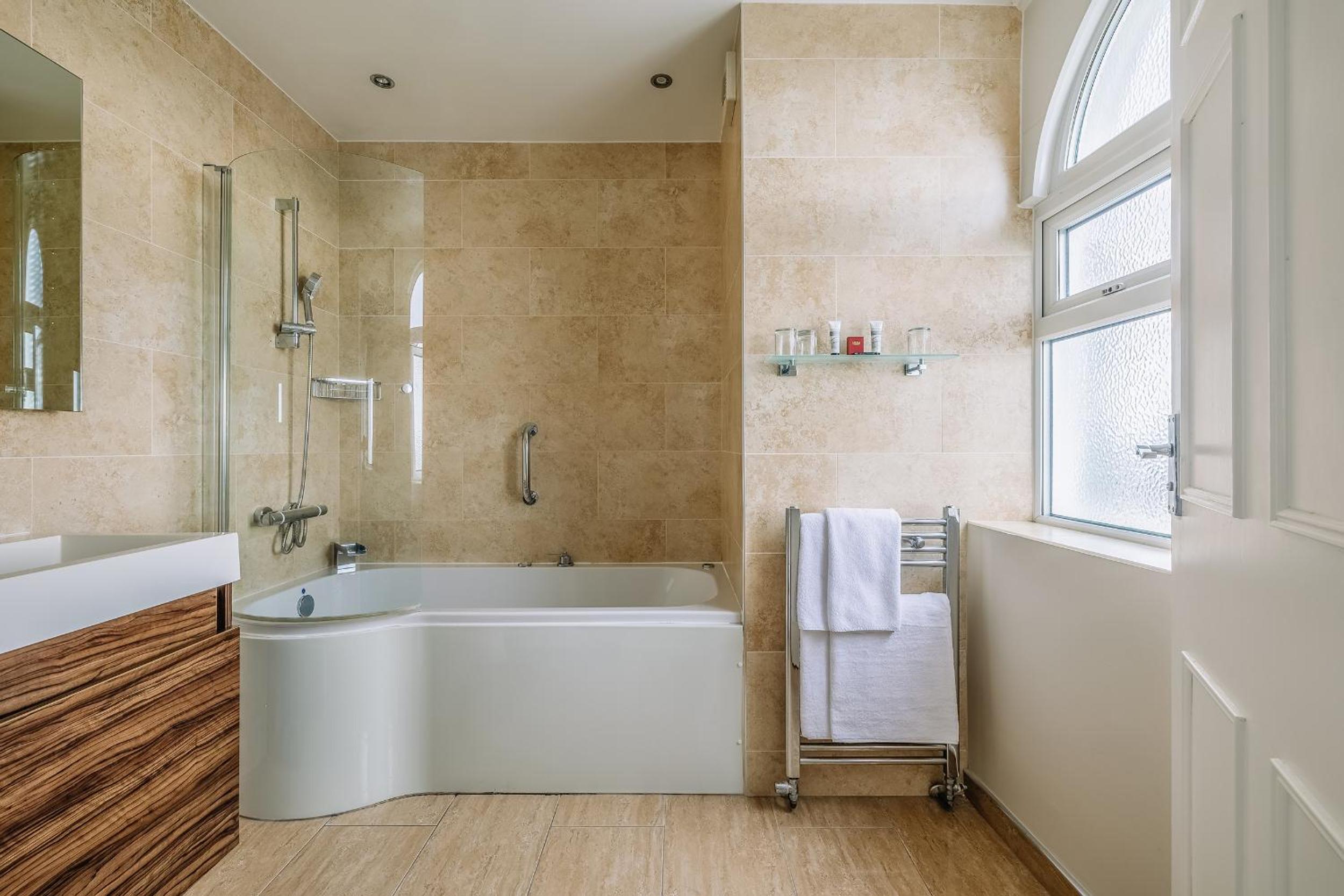 Junior Executive Room - Photo 4