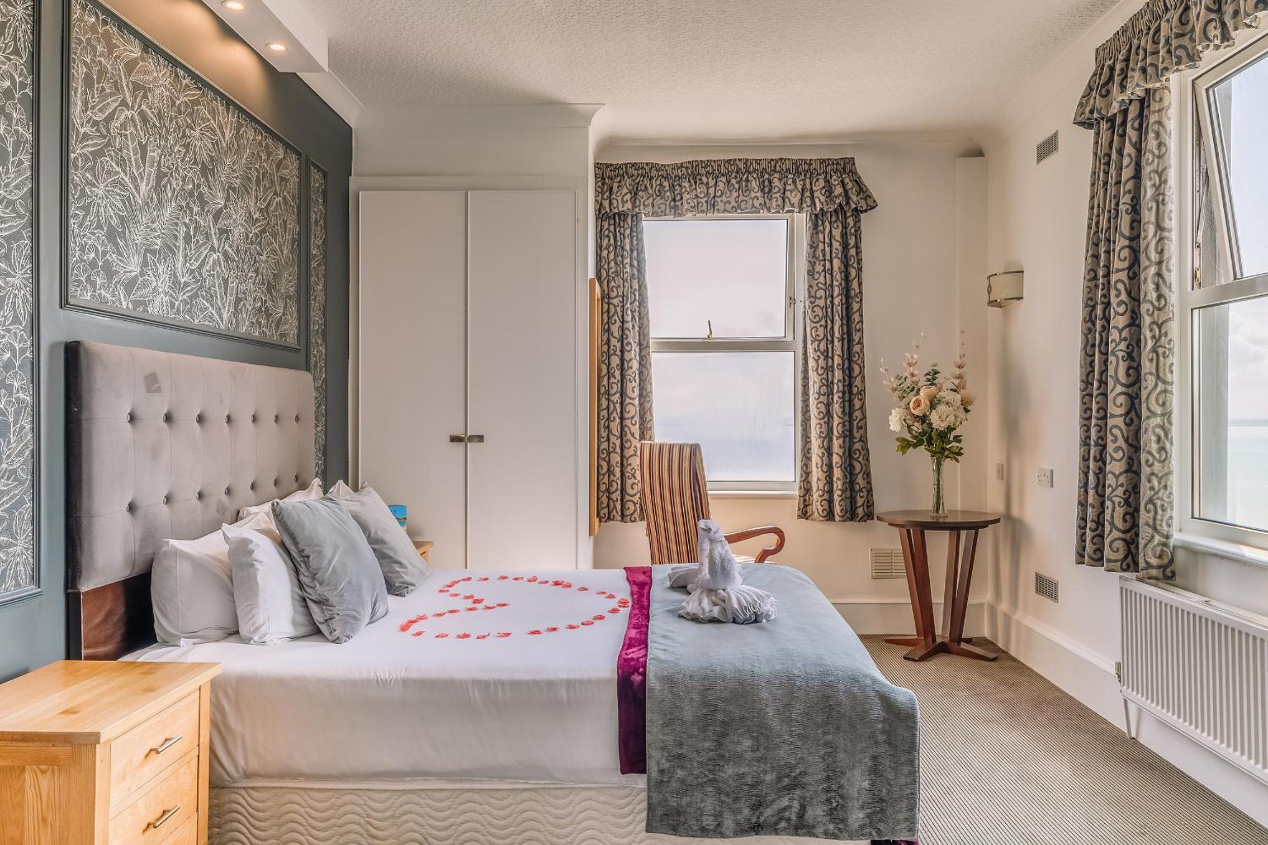 Junior Executive Room - Photo 8