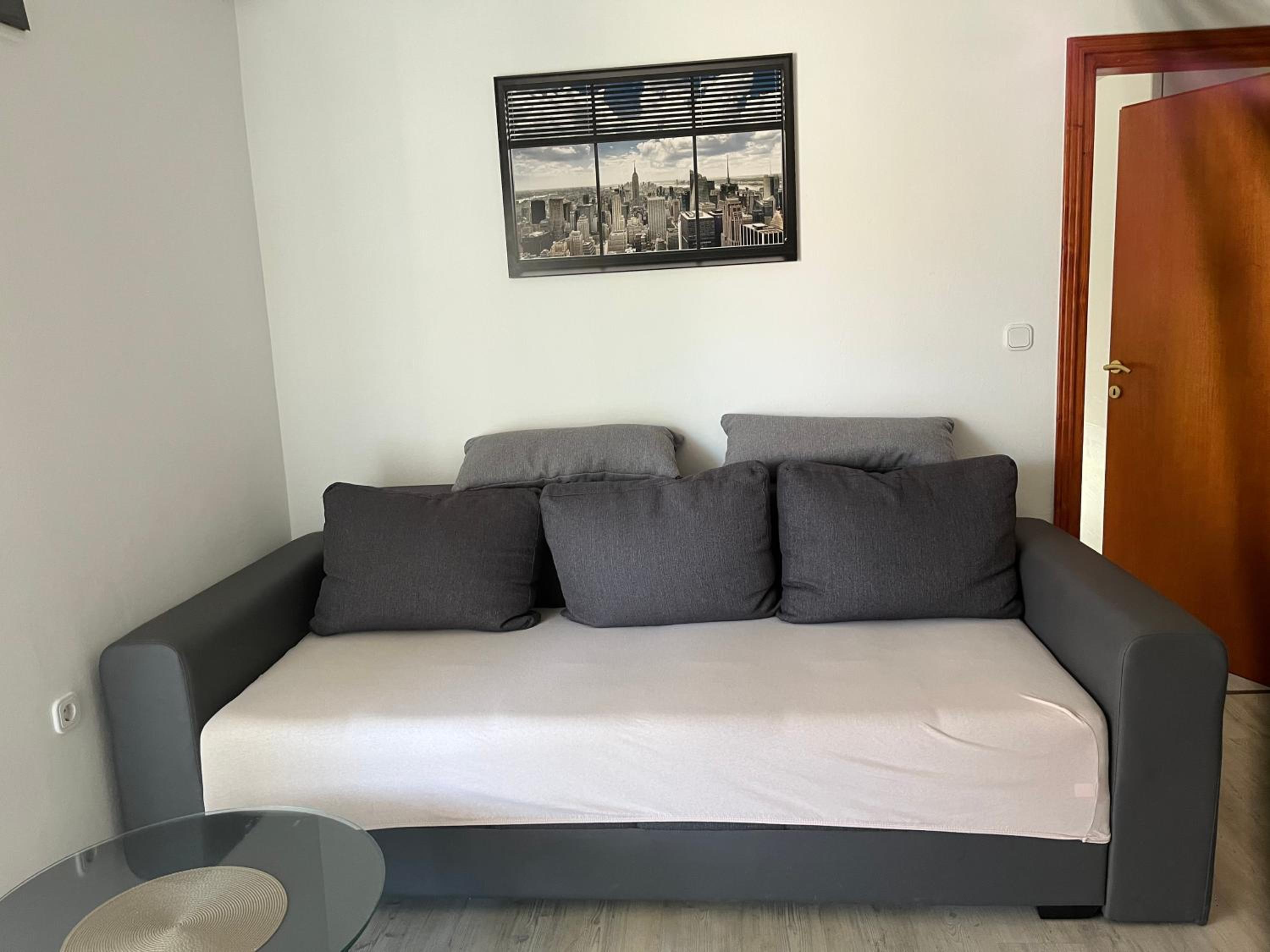 One-Bedroom Apartment with Terrace - Ground Floor  photo 3