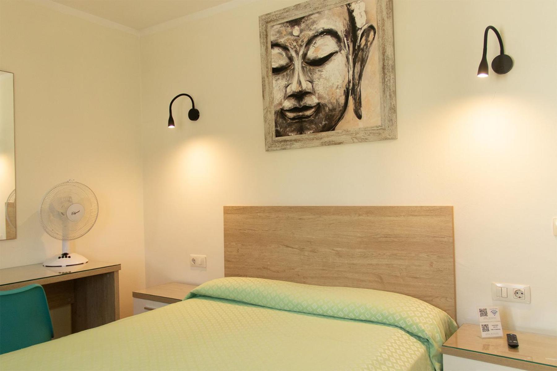 Habitación Doble o con Dos Camas con Baño Privado