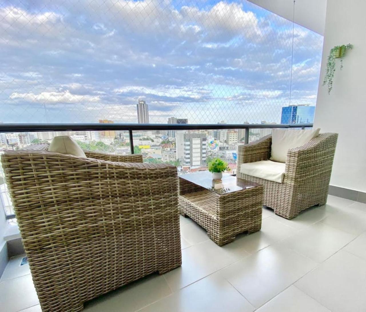Apartment photo 2