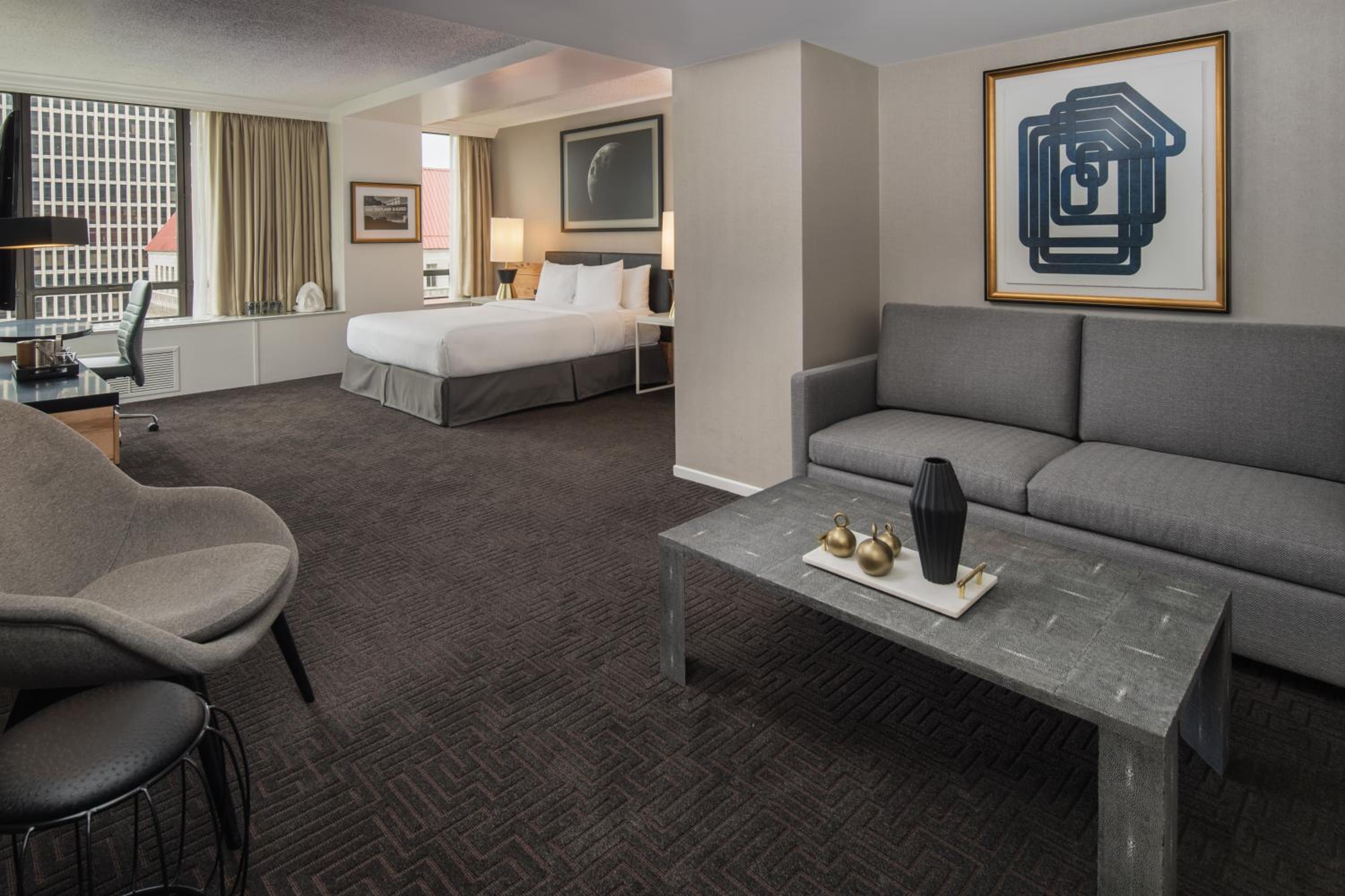 King Studio Suite - Photo 4