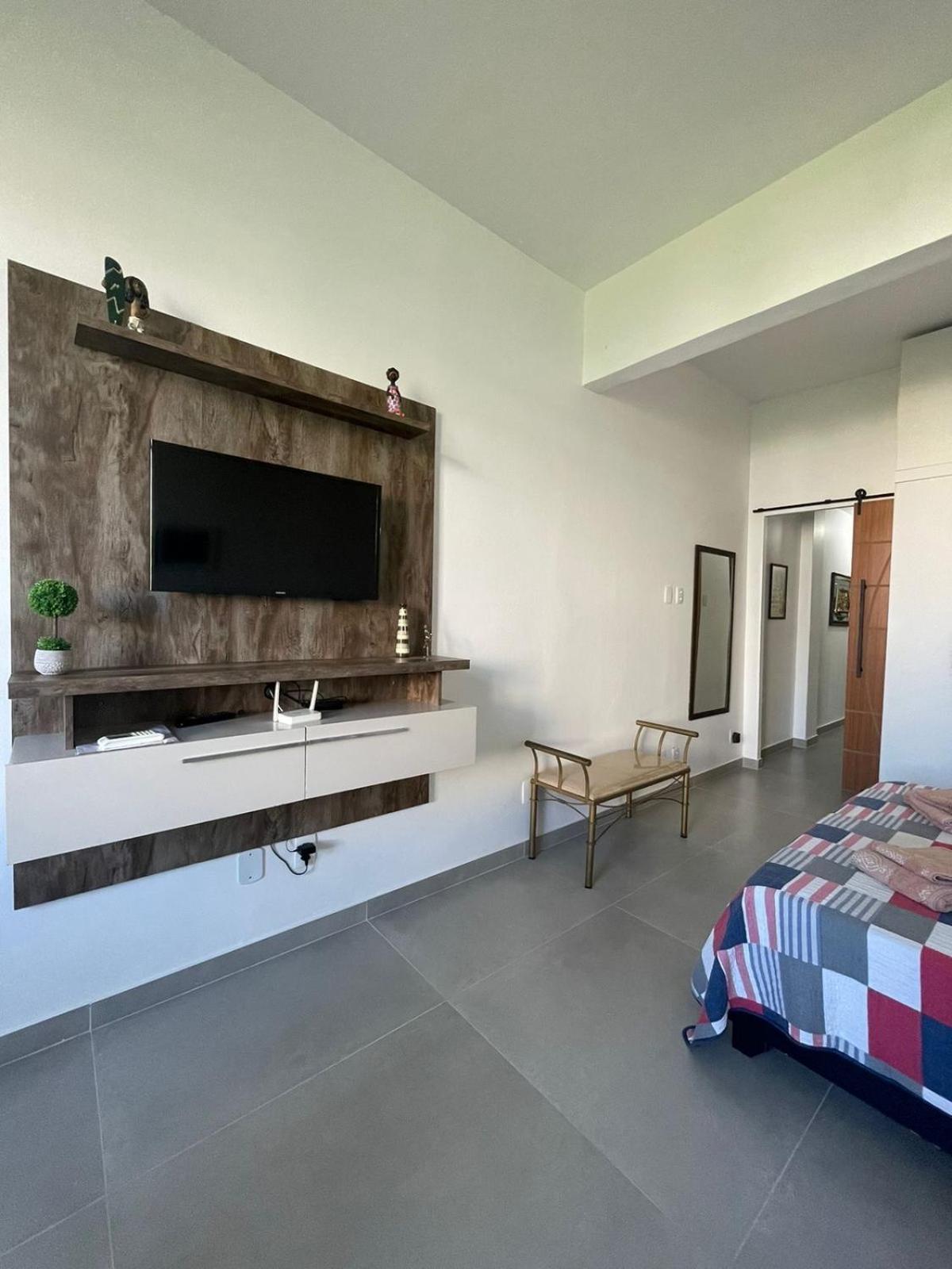 One-Bedroom Apartment - Photo 10