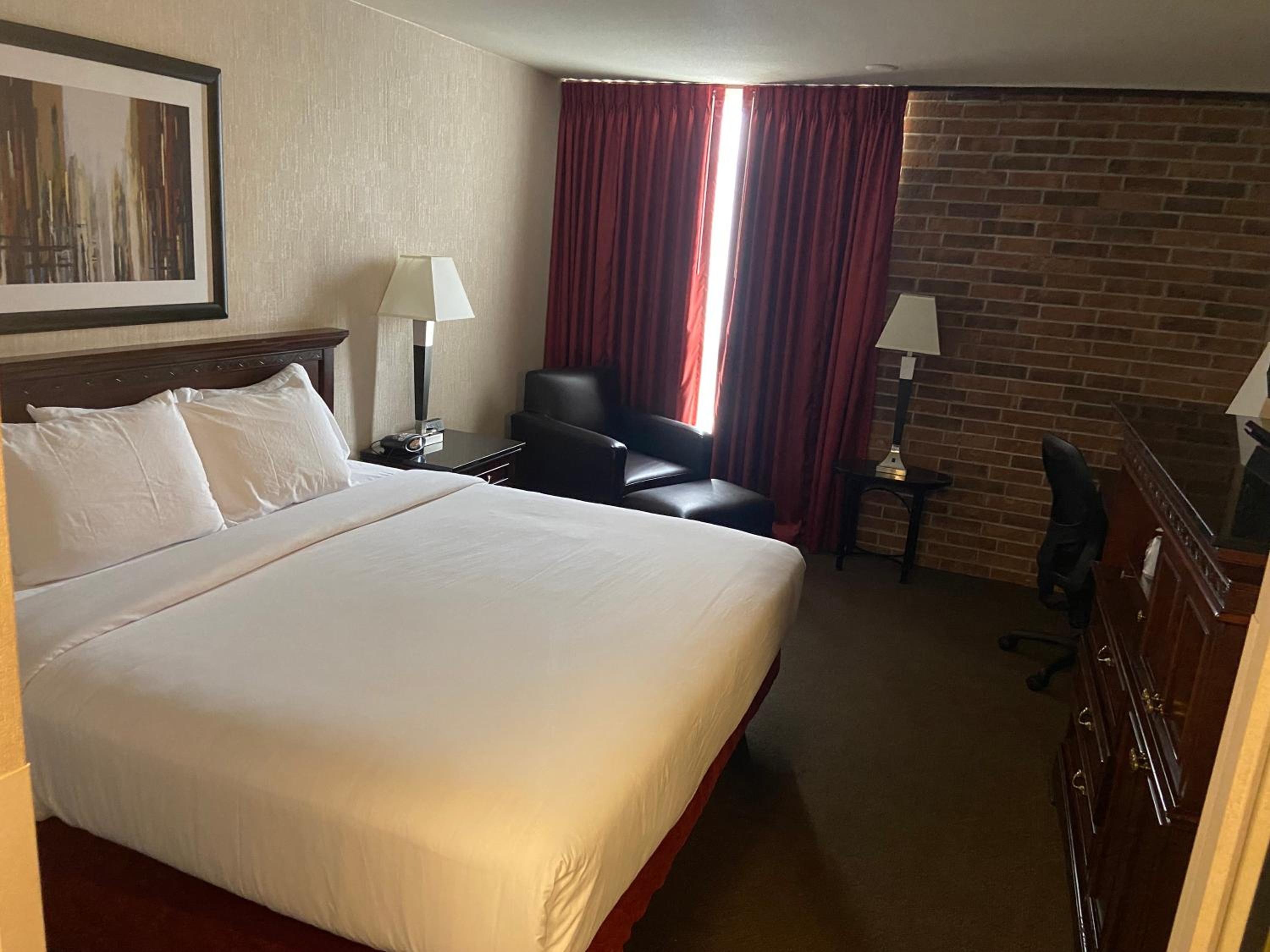 Hotel Lotus Kansas City Merriam, Photo 3