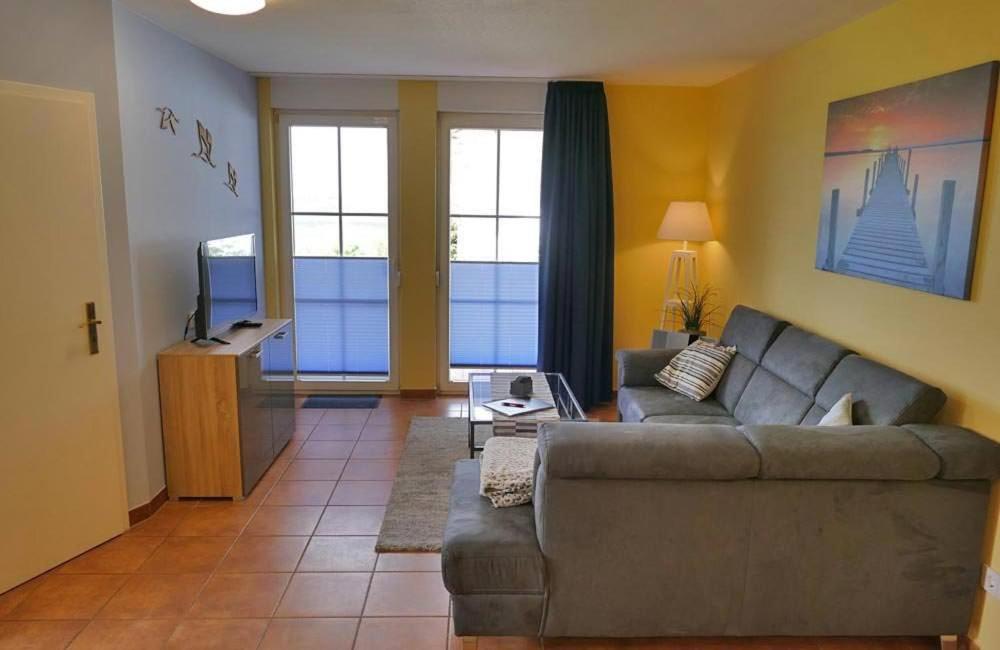 Apartment with Terrace photo 3