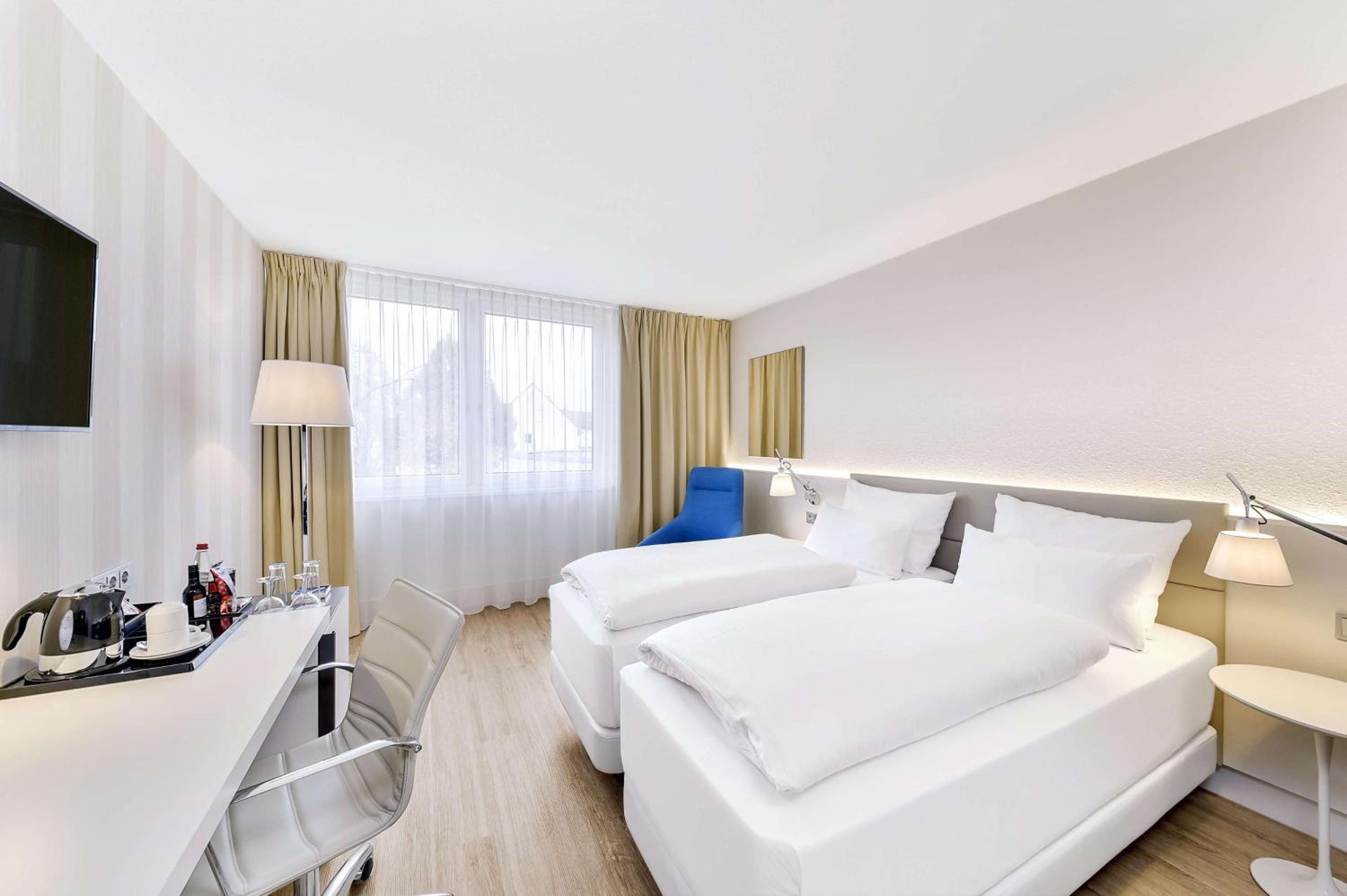 Standard Double Room - Photo 5