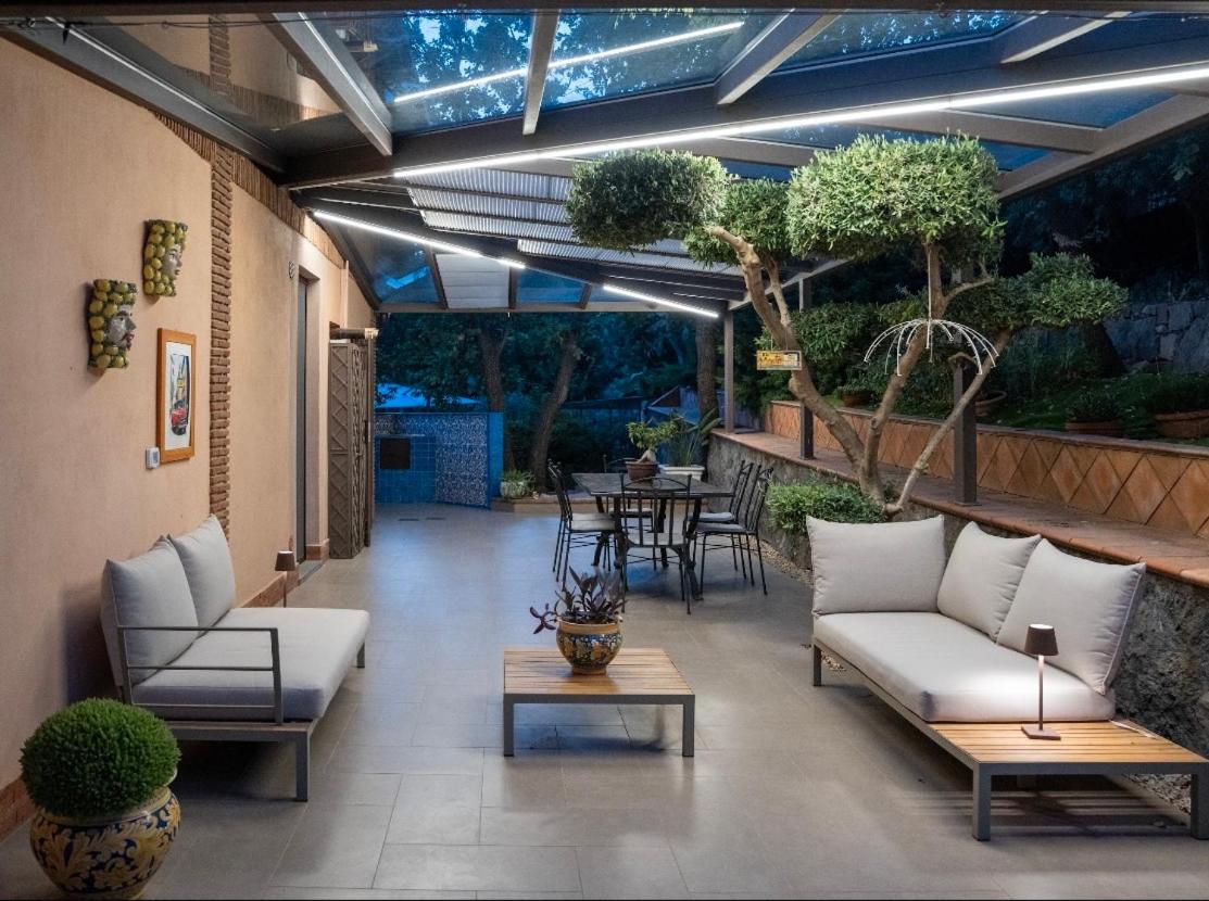Villa with Private Pool photo 3