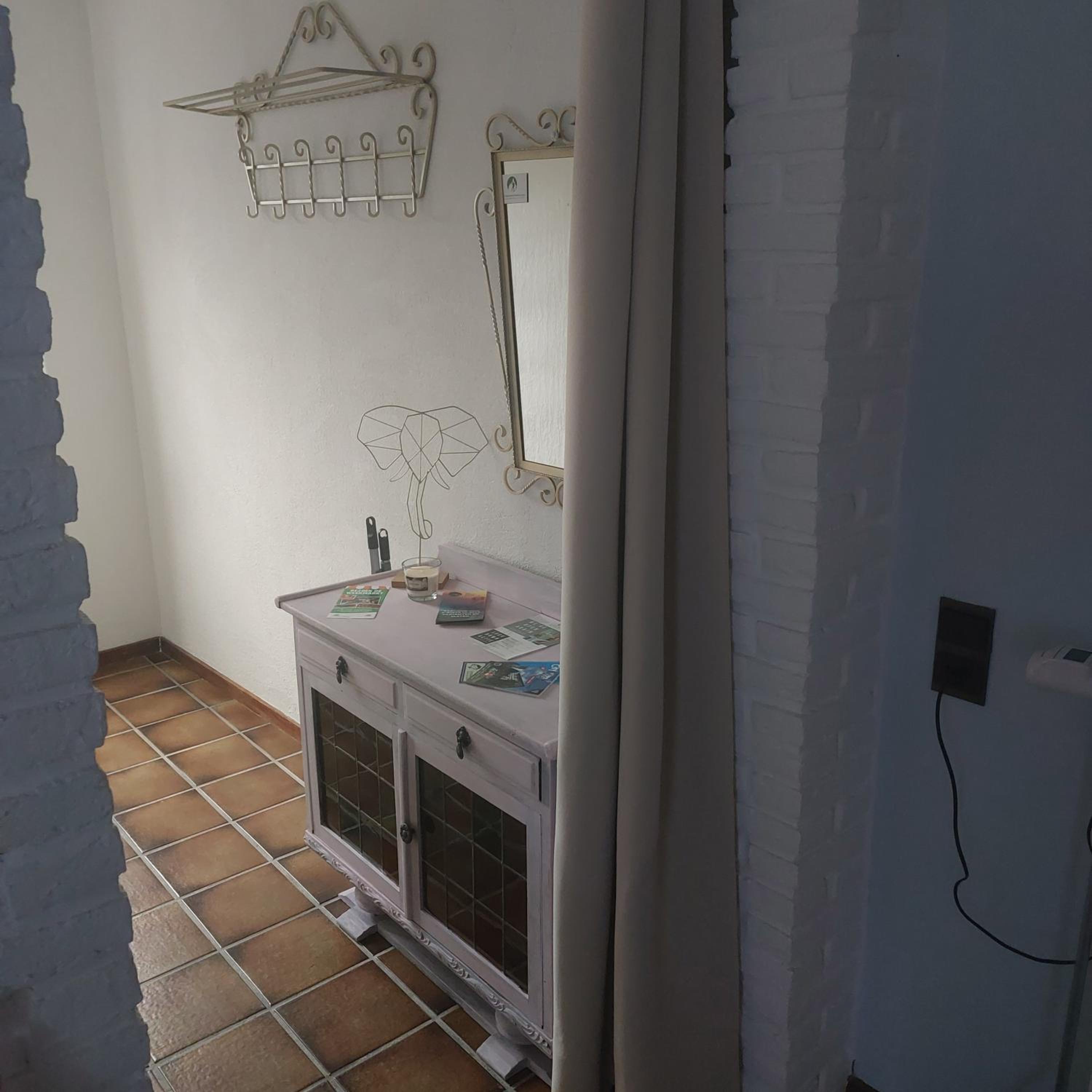 Quadruple Room with Private Bathroom photo 3