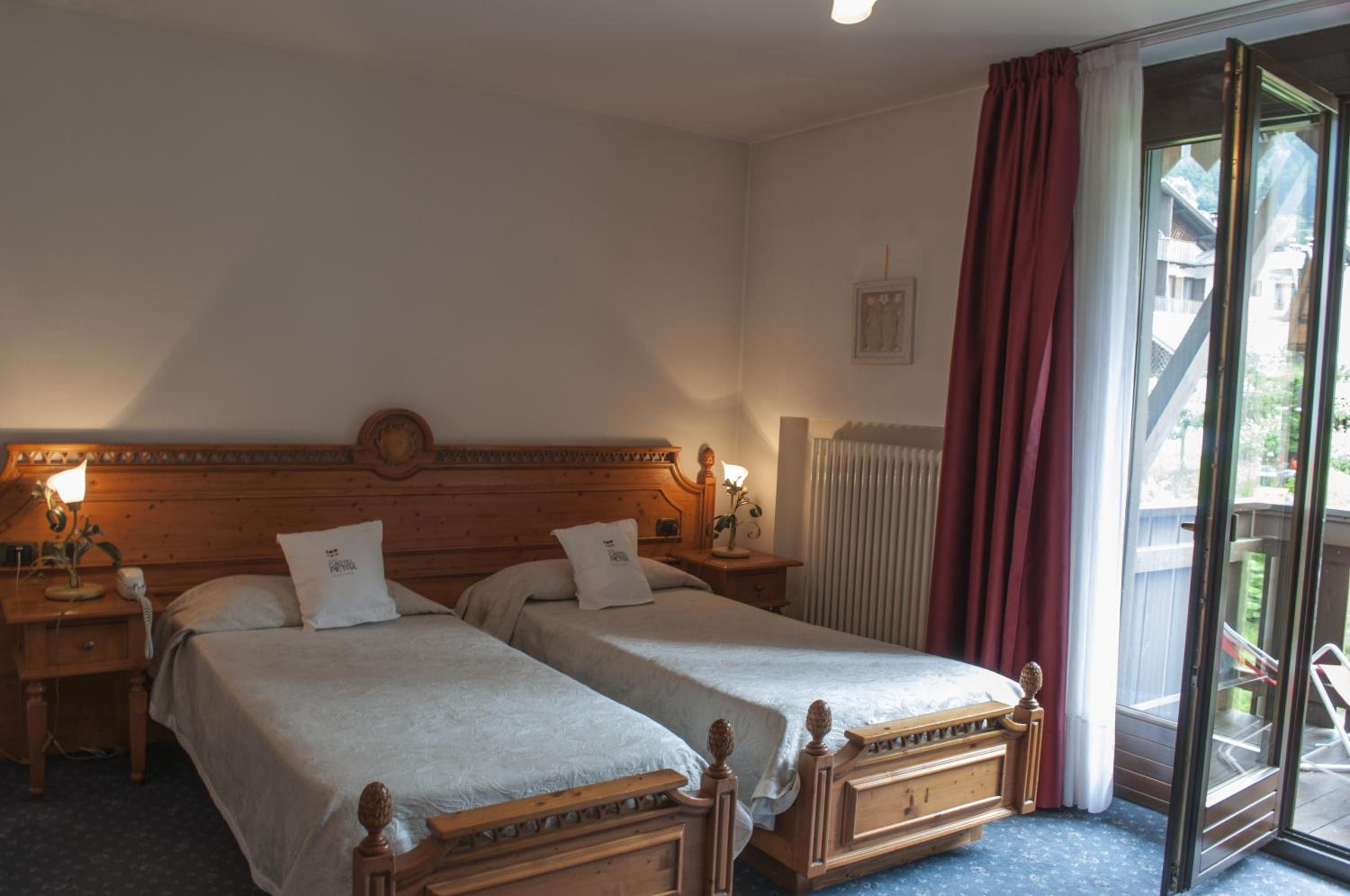 Standard Double or Twin Room - Photo 6