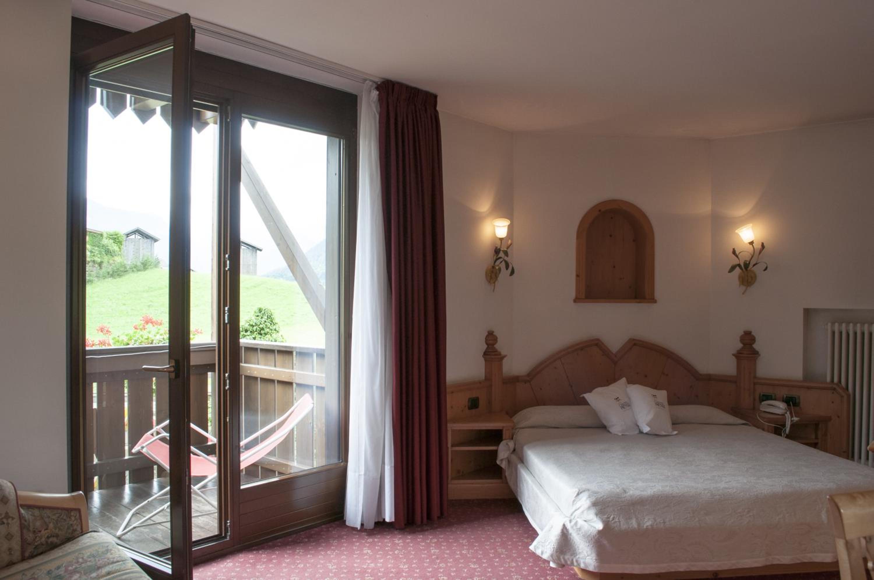 Superior Double or Twin Room - Photo 6