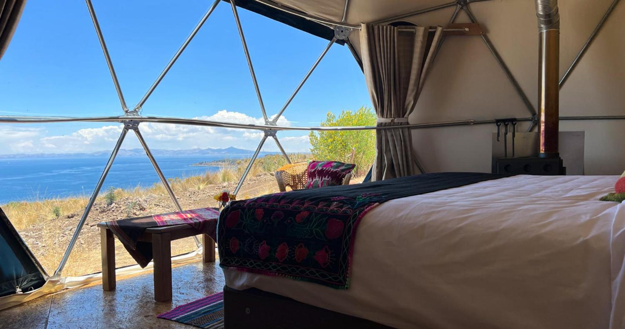 King Room with Lake View photo 2
