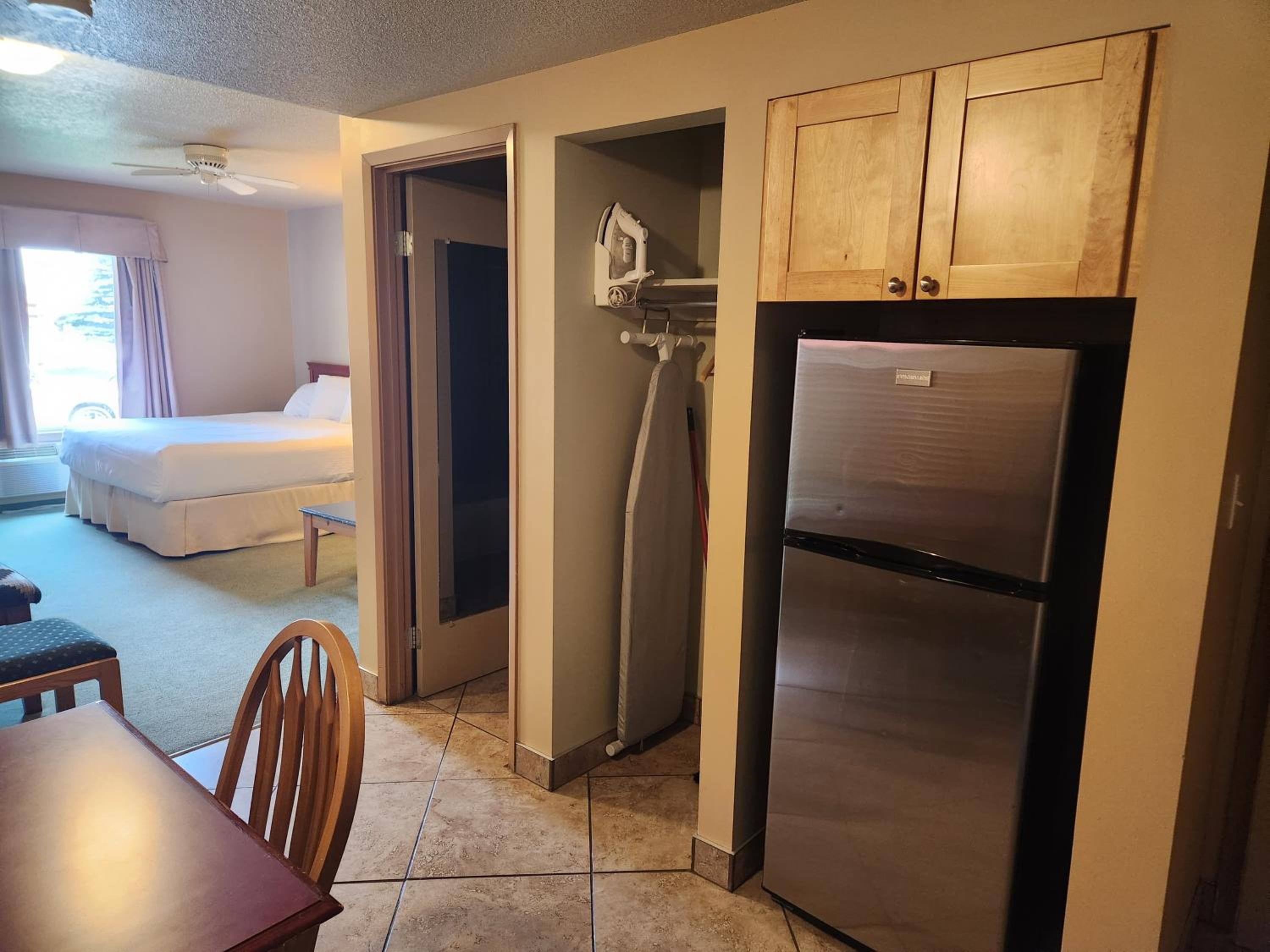 King Room with Kitchen photo 2