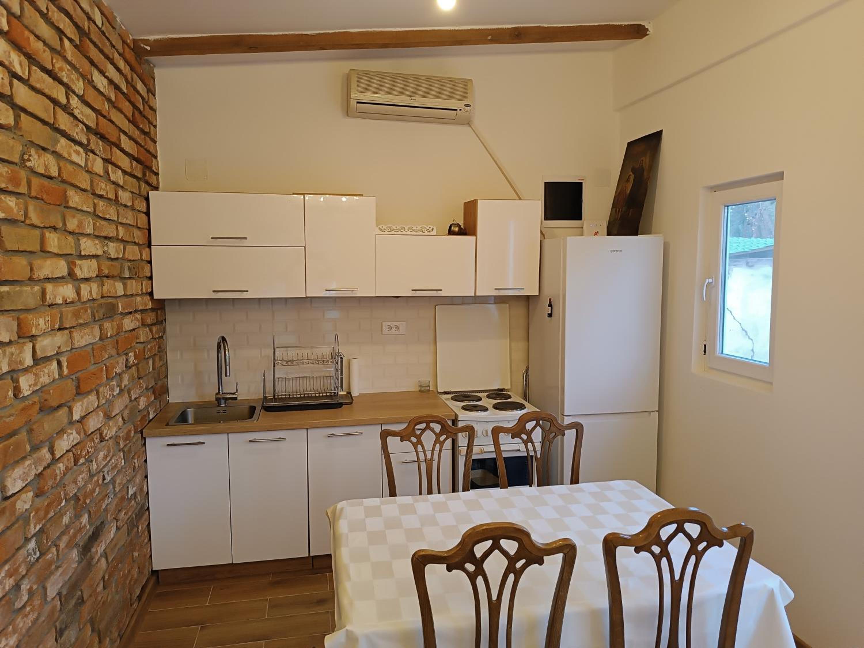 Two-Bedroom House photo 3