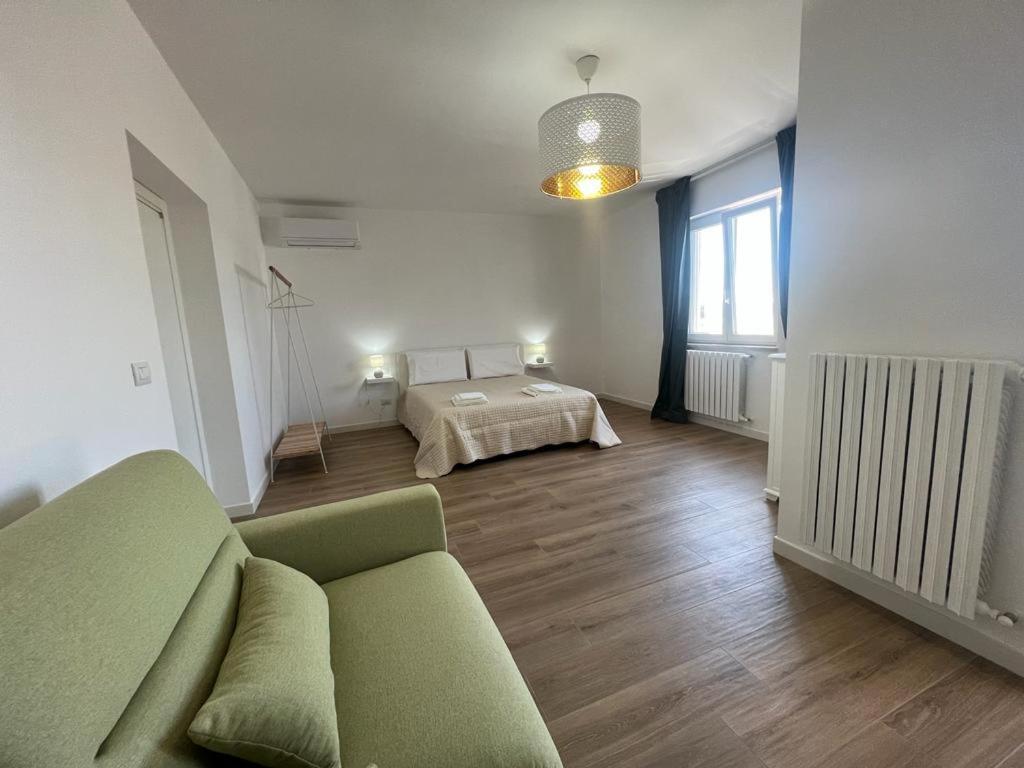 Quadruple Room with Private Bathroom