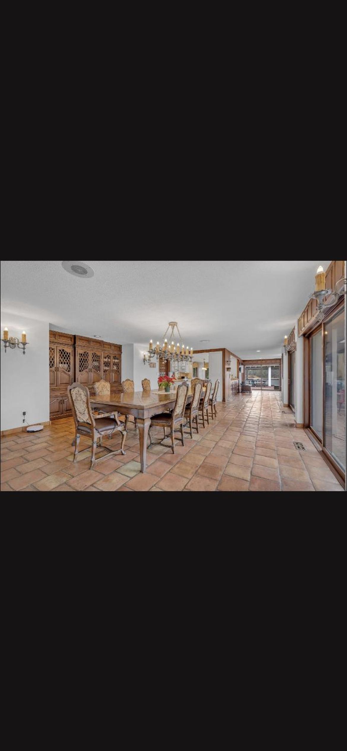 Villa photo 3